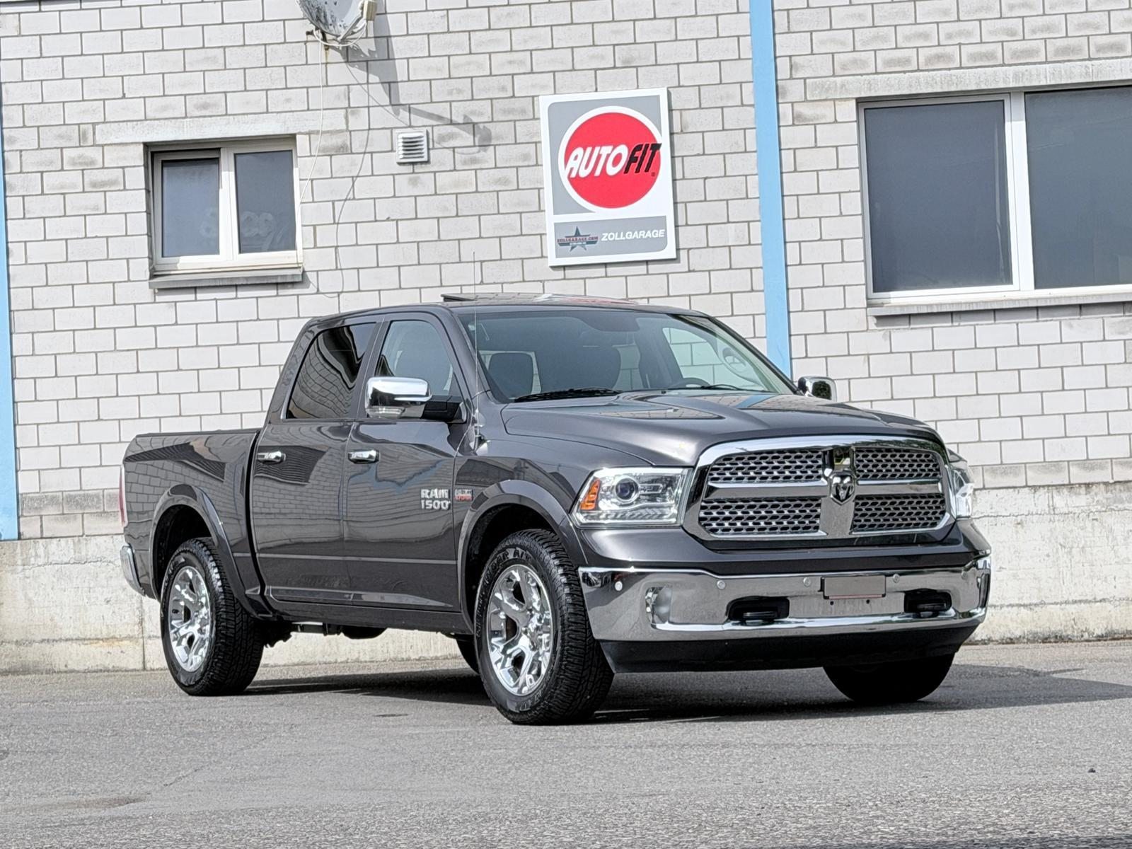 DODGE RAM 1500 LARAMIE 5.7 HEMI 4x4, Benzin, Occasion / Gebraucht, Automatik - 2