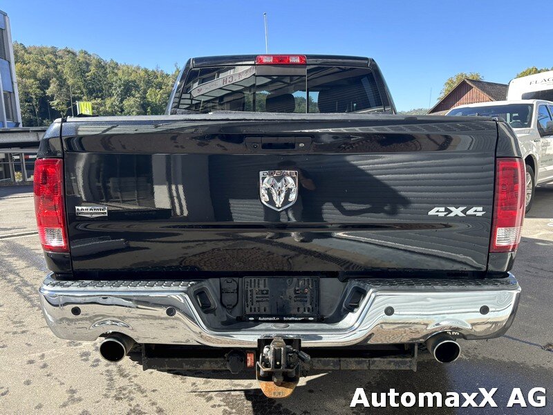 DODGE Ram 1500 Crew Kab. Pick-up 5.7 HEMI MDS VVT, Petrol, Second hand / Used, Automatic - 4