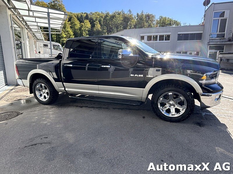 DODGE Ram 1500 Crew Kab. Pick-up 5.7 HEMI MDS VVT, Petrol, Second hand / Used, Automatic - 7