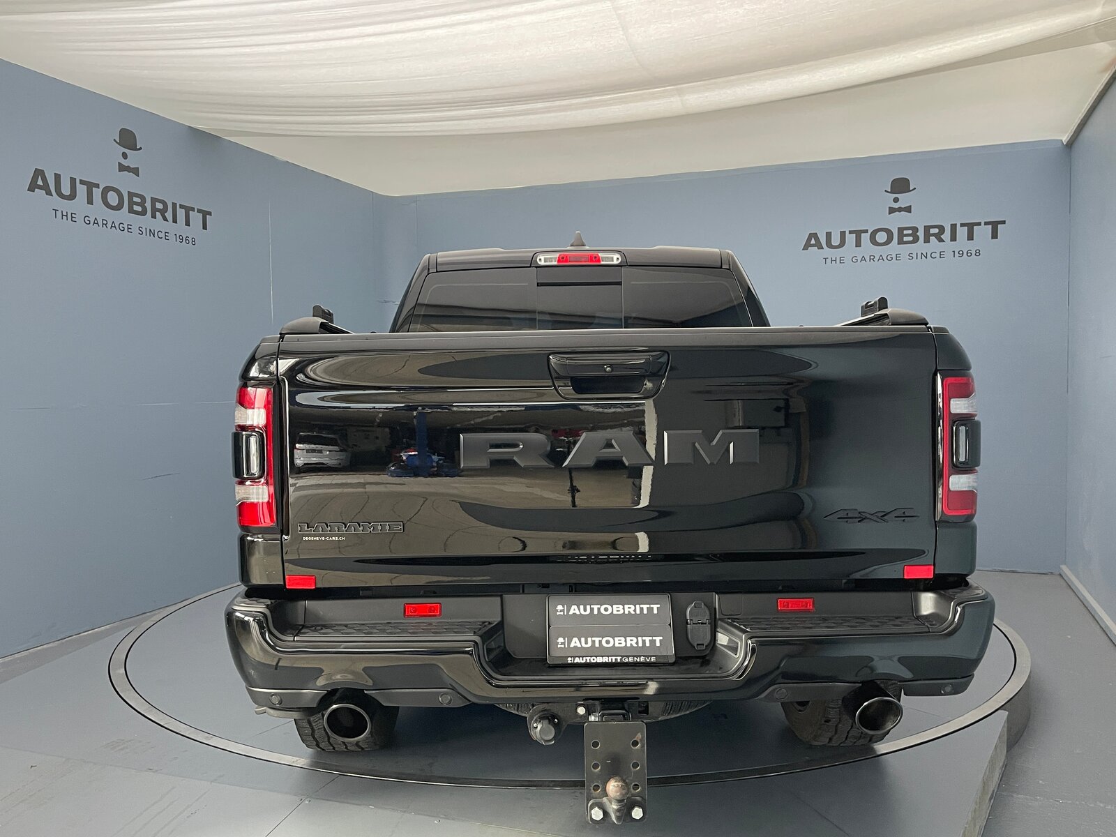 DODGE Ram 1500 Crew cab. pick-up 5.7 HEMI MDS VVT Laramie, Benzin, Occasion / Gebraucht, Automatik - 7