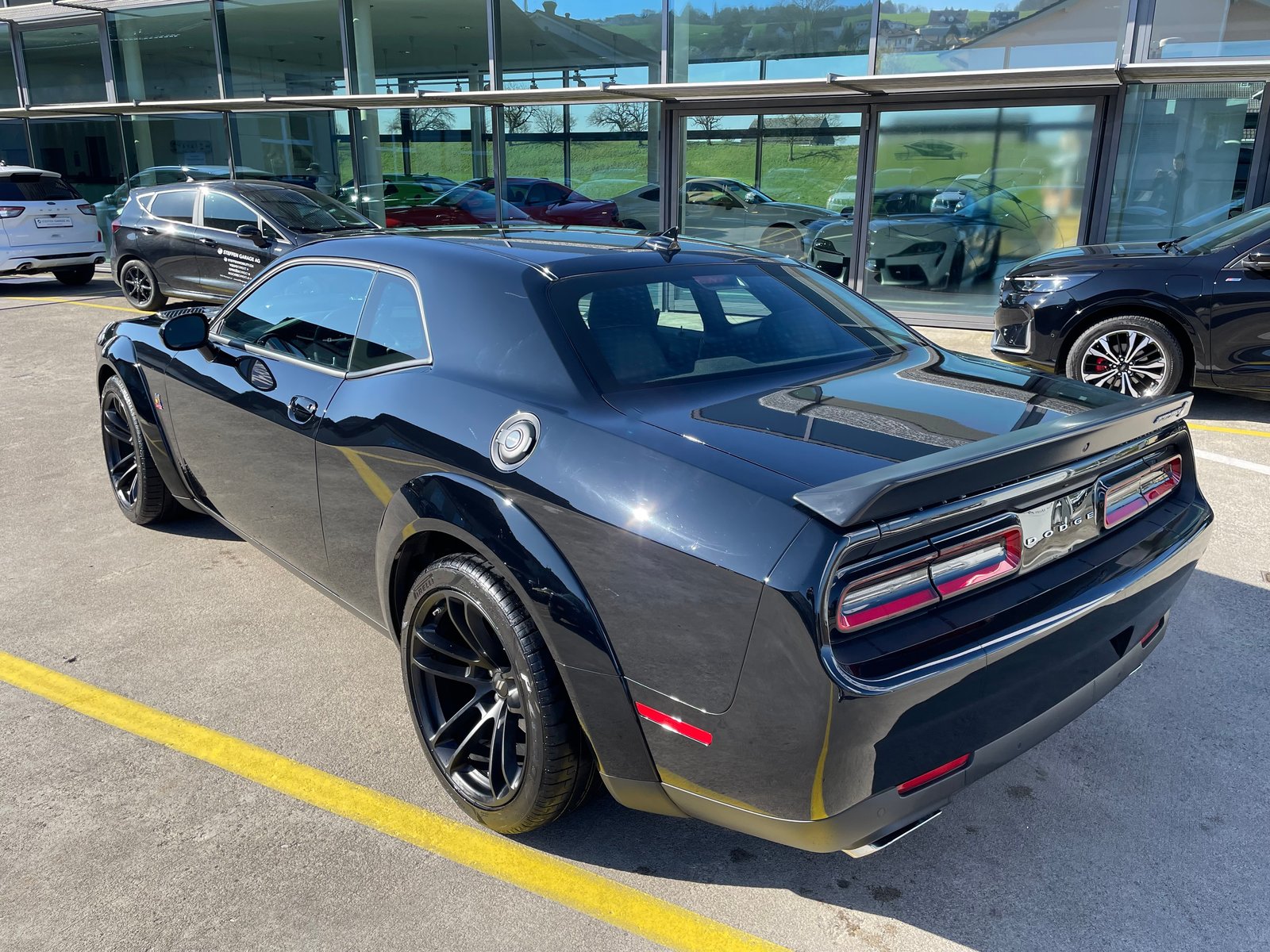 DODGE SCAT PACK Widebody AT 6.4L, Petrol, Second hand / Used, Automatic - 6