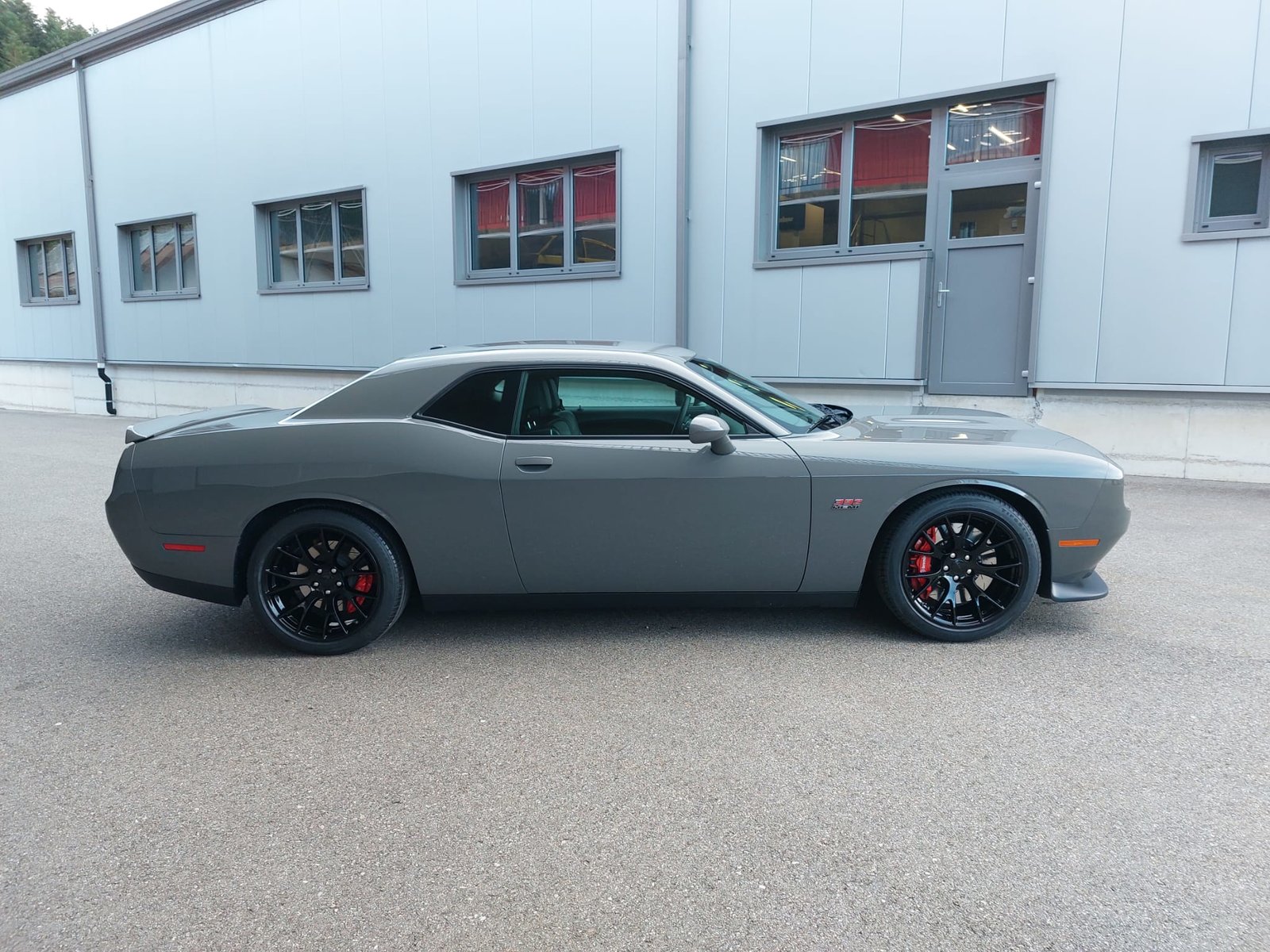 DODGE SRT 392 6.4 V8 Hemi, Essence, Occasion / Utilisé, Automatique - 4