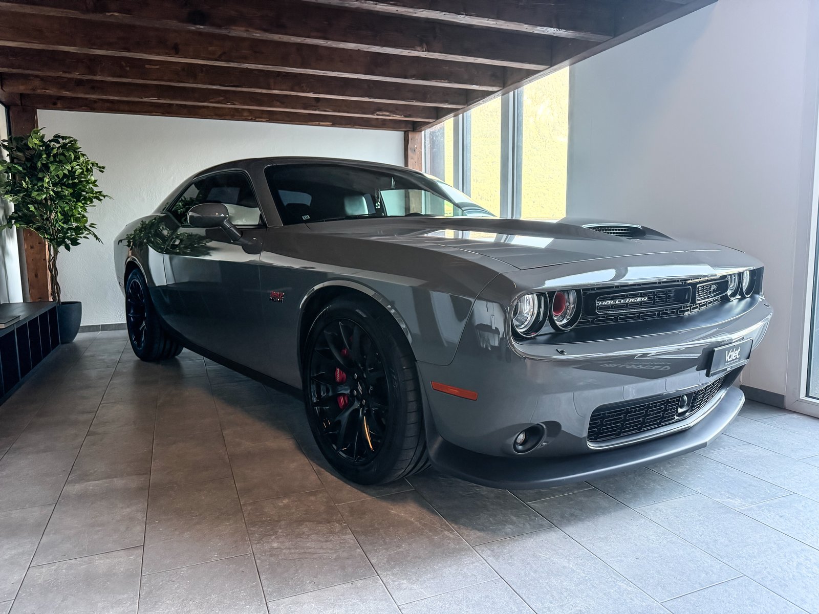 DODGE SRT 392 HEMI 6.4, Essence, Occasion / Utilisé, Automatique - 3