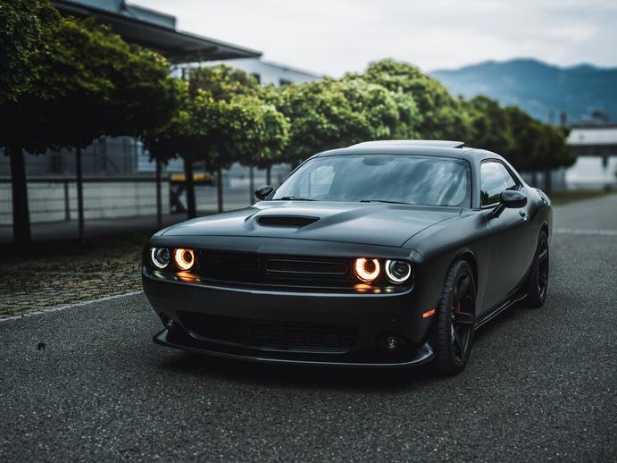 DODGE SRT 392 6.4 V8HEMI SeidenmattGrail Klappenabgasanlage, Benzin, Occasion / Gebraucht, Automatik