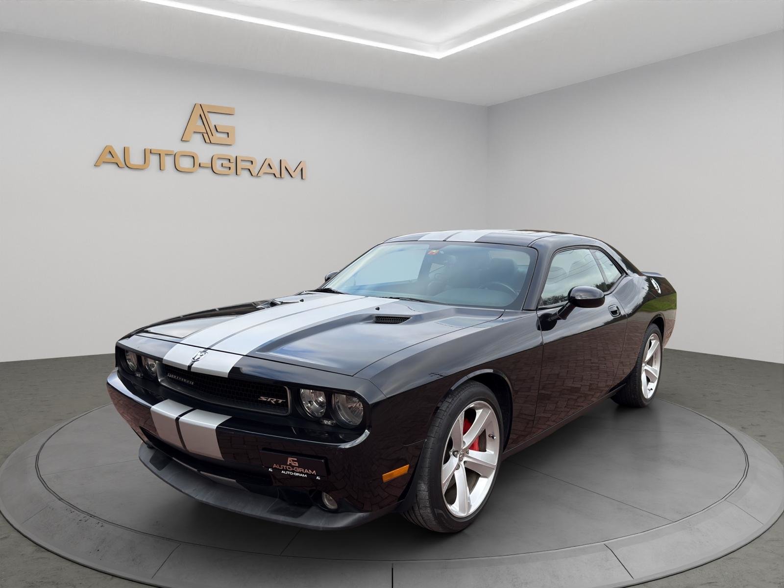 DODGE SRT8