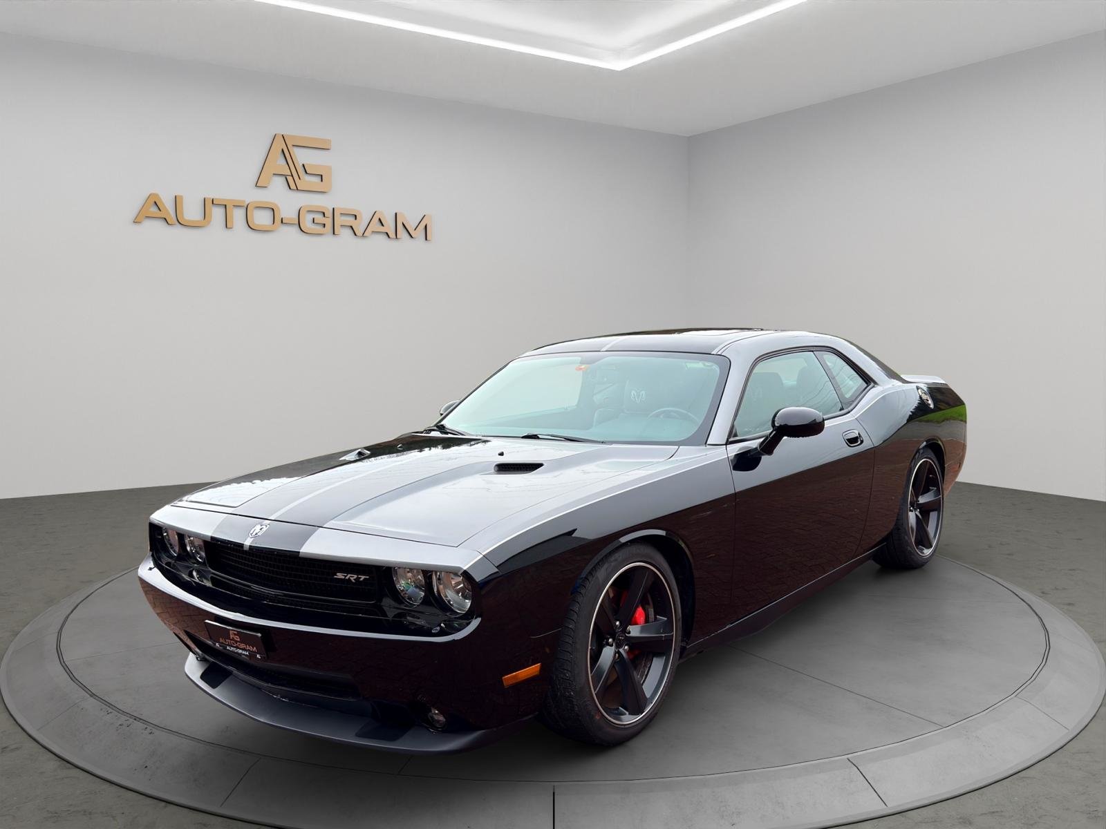 DODGE SRT8