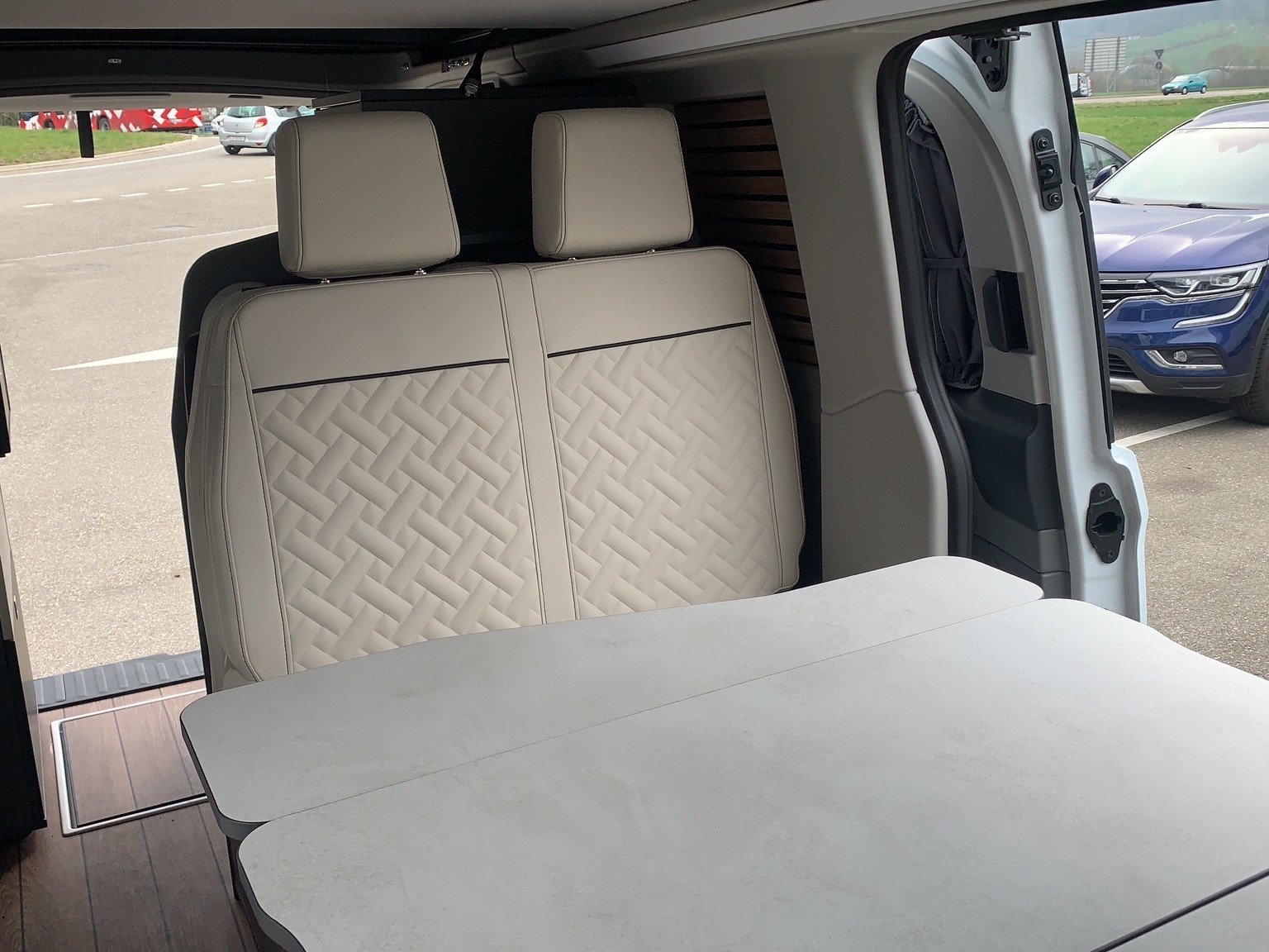 DREAMER Ford Cap Land 2 auto, Diesel, Neuwagen, Automatik - 6