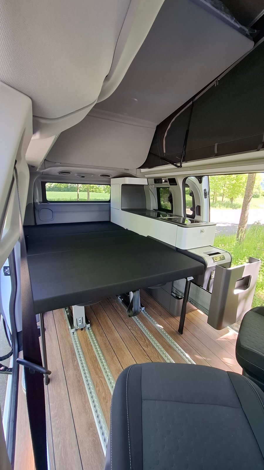 DREAMER Ford Custom City Camp, Diesel, Voiture nouvelle, Automatique - 7