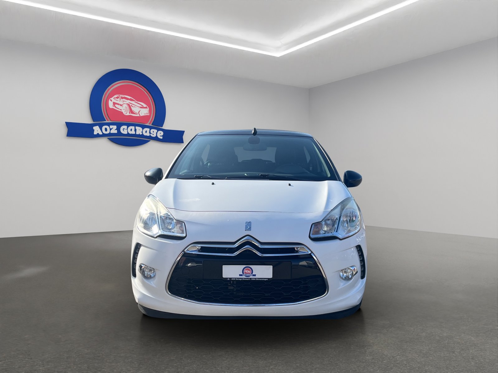 DS AUTOMOBILES DS3 Cabrio 1.2 VTi Chic, Petrol, Second hand / Used, Manual - 2