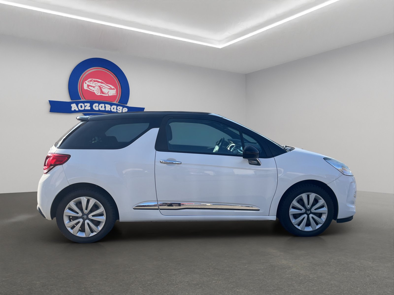 DS AUTOMOBILES DS3 Cabrio 1.2 VTi Chic, Petrol, Second hand / Used, Manual - 7