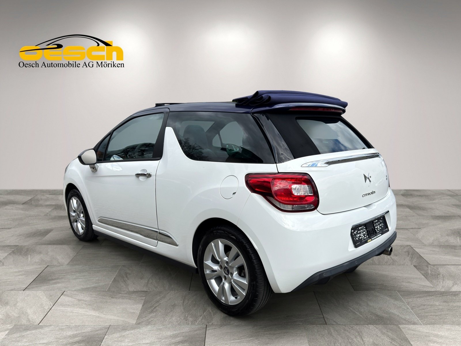 DS AUTOMOBILES DS3 Cabrio 1.6 VTi So Chic, Essence, Occasion / Utilisé, Manuelle - 3