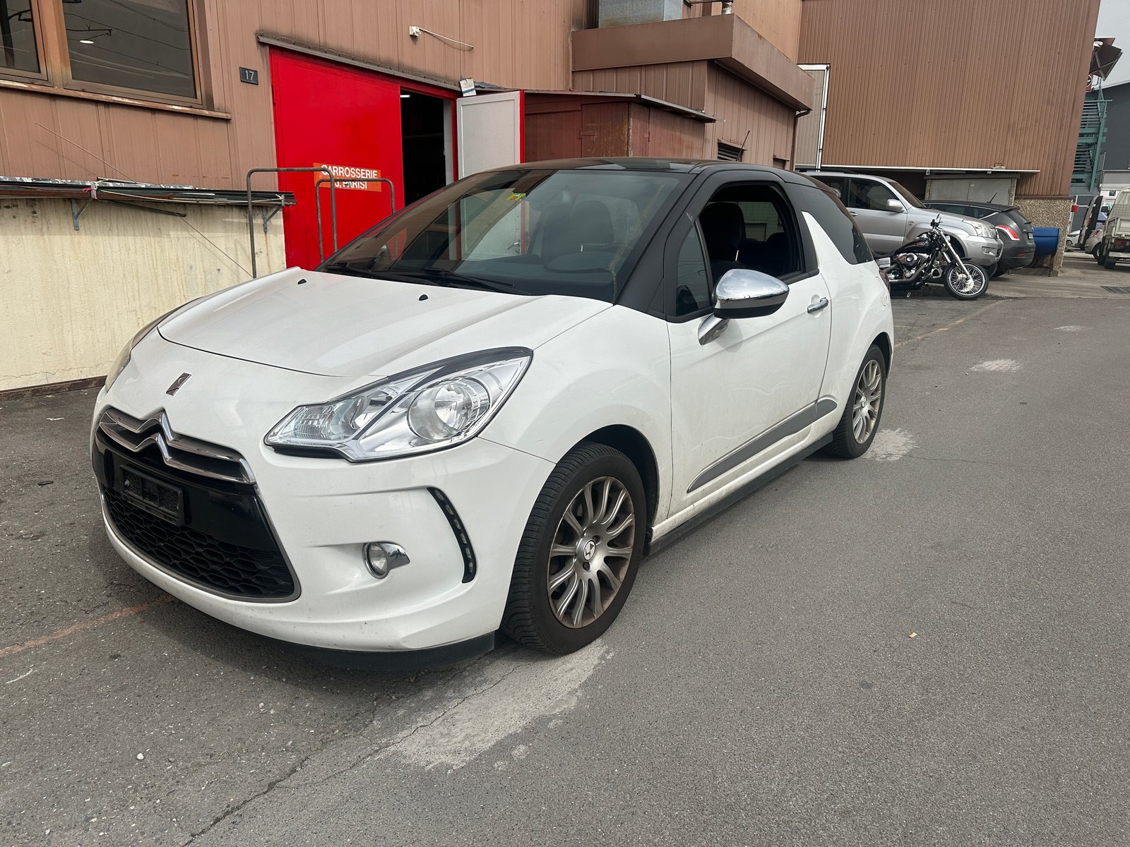 DS AUTOMOBILES DS3 1.6 THP Ultra Prestige, Essence, Occasion / Utilisé, Manuelle - 2