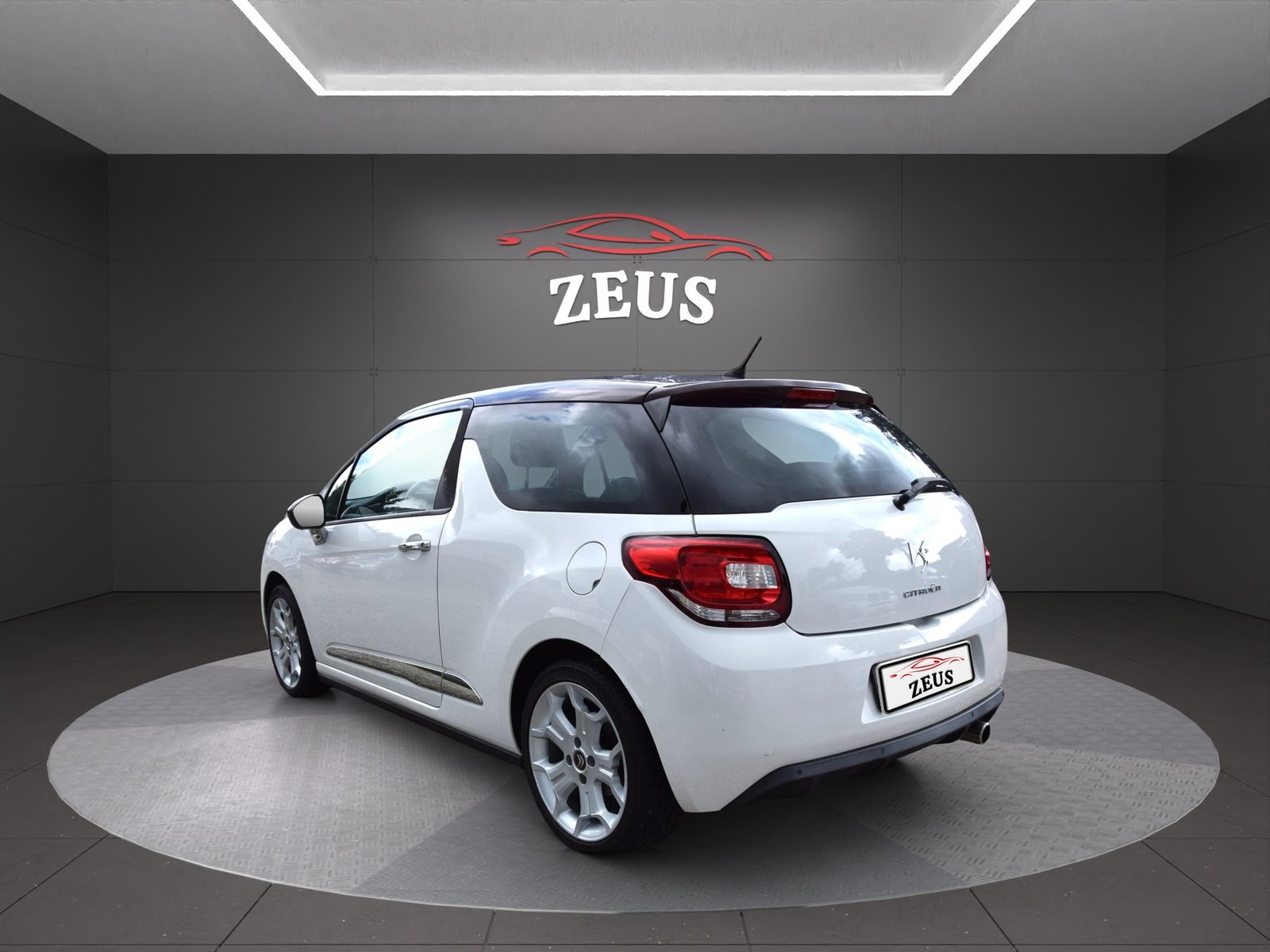 DS AUTOMOBILES DS3 1.6 VTi SO Chic, Petrol, Second hand / Used, Manual - 7