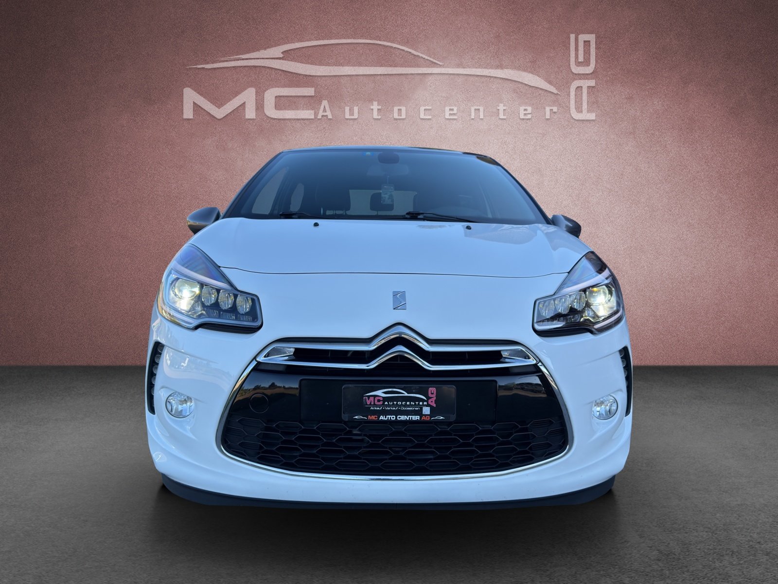 DS AUTOMOBILES DS3 1.2 VTi Eye Tech, Essence, Occasion / Utilisé, Manuelle - 4