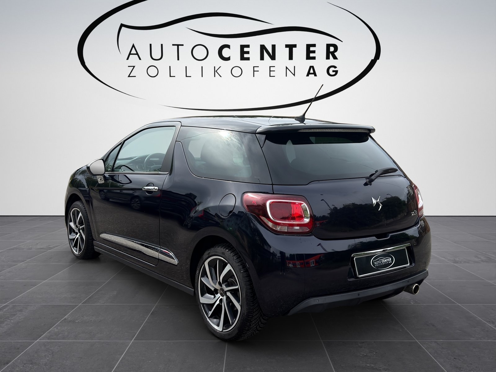 DS AUTOMOBILES DS 3 1.2 PureTech Sport Chic EAT6, Petrol, Second hand / Used, Automatic - 6