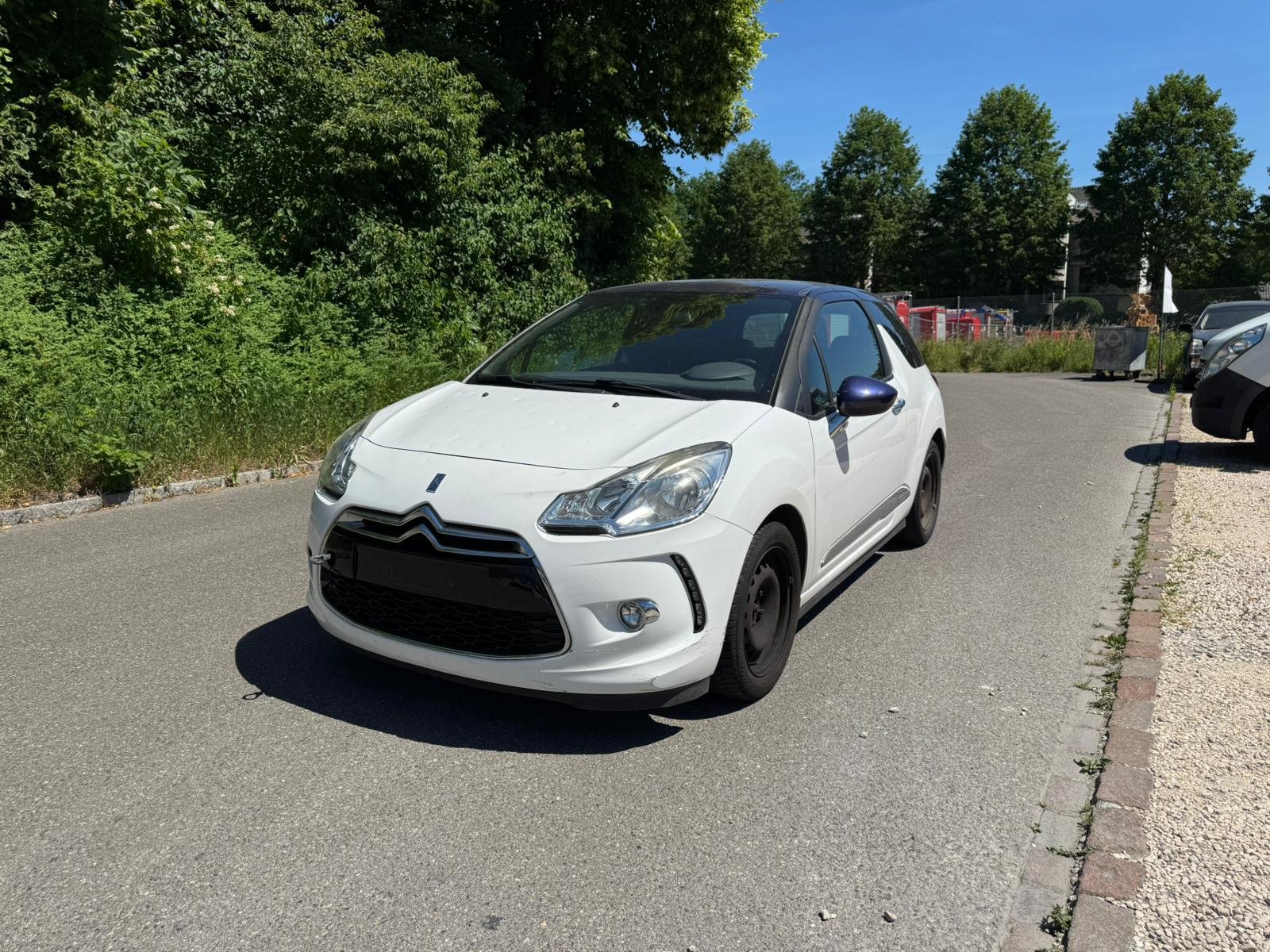 DS AUTOMOBILES DS3 1.2 VTi Chic ETG5, Benzina, Occasioni / Usate, Automatico - 2