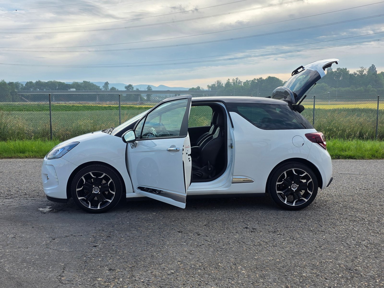 DS AUTOMOBILES DS3 1.6 THP Sport Chic Plus / Neu ab Mfk., Benzina, Occasioni / Usate, Manuale - 4
