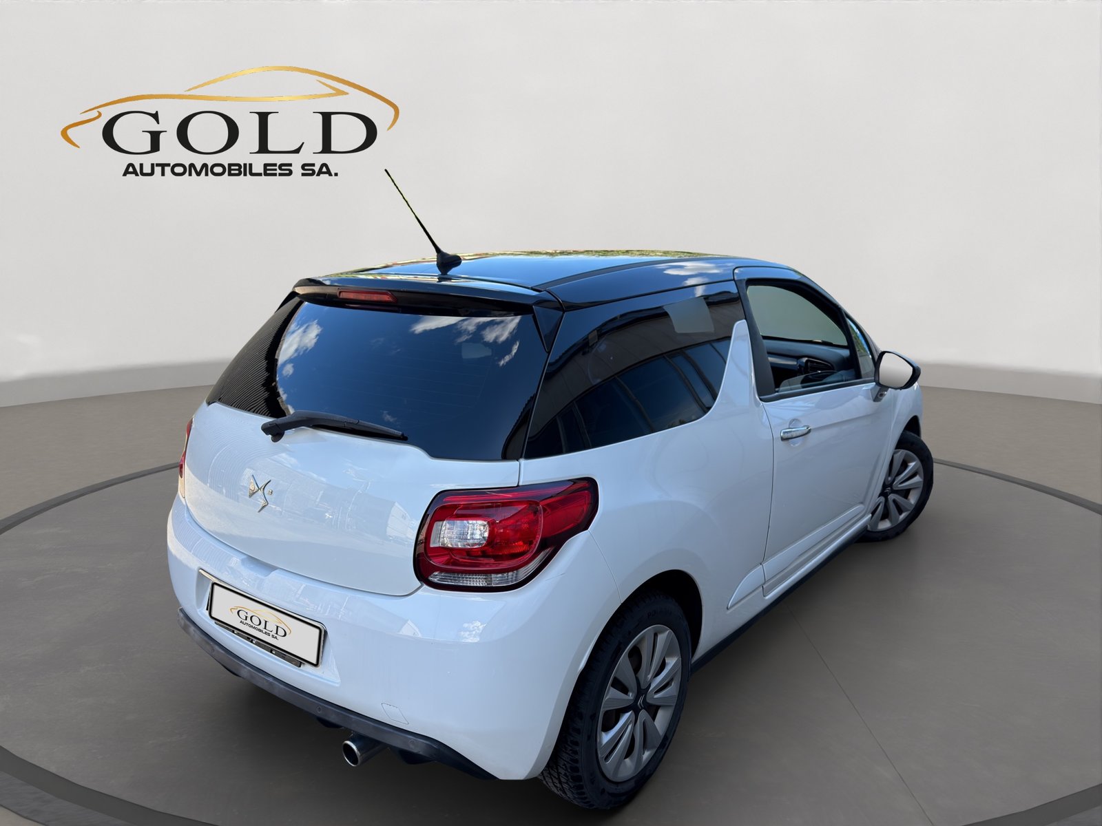DS AUTOMOBILES DS3 1.4 VTi Chic, Benzina, Occasioni / Usate, Manuale - 2