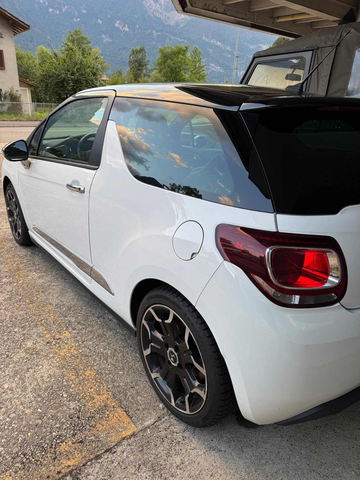 DS AUTOMOBILES DS3 1.6 THP Sport Chic, Petrol, Second hand / Used, Manual - 2