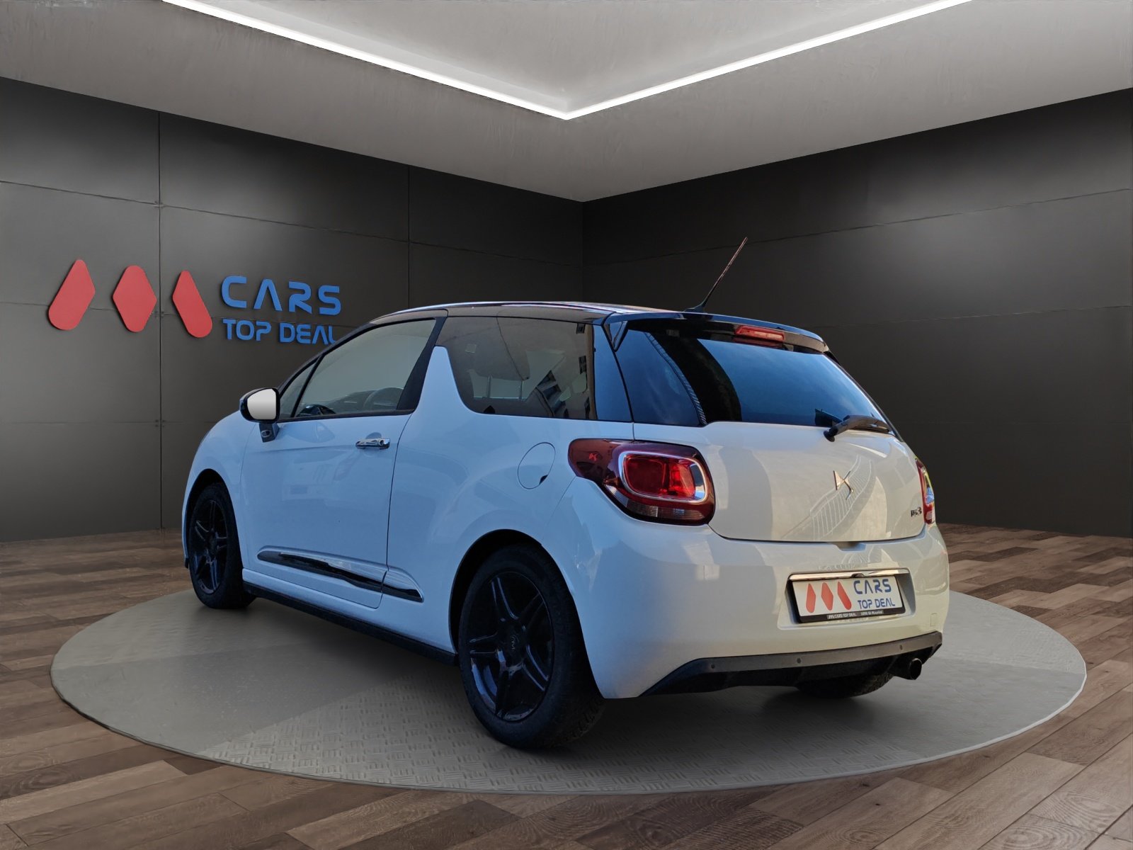 DS AUTOMOBILES DS 3 1.2 PureTech SO Chic EAT Expertise du jo, Petrol, Second hand / Used, Automatic - 3