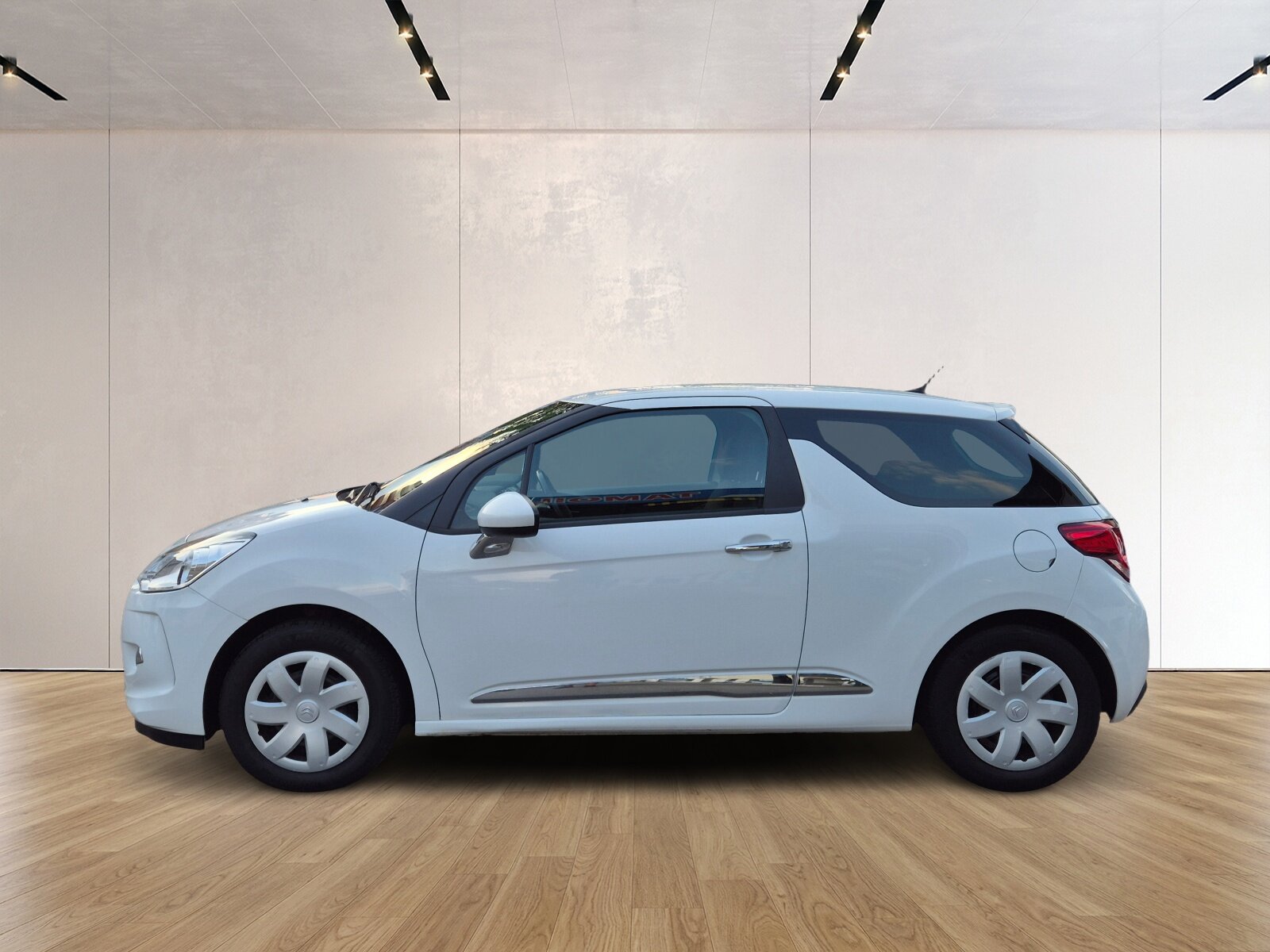 DS AUTOMOBILES DS3 1.6 16V e-HDi SO Chic, Diesel, Occasioni / Usate, Manuale - 2