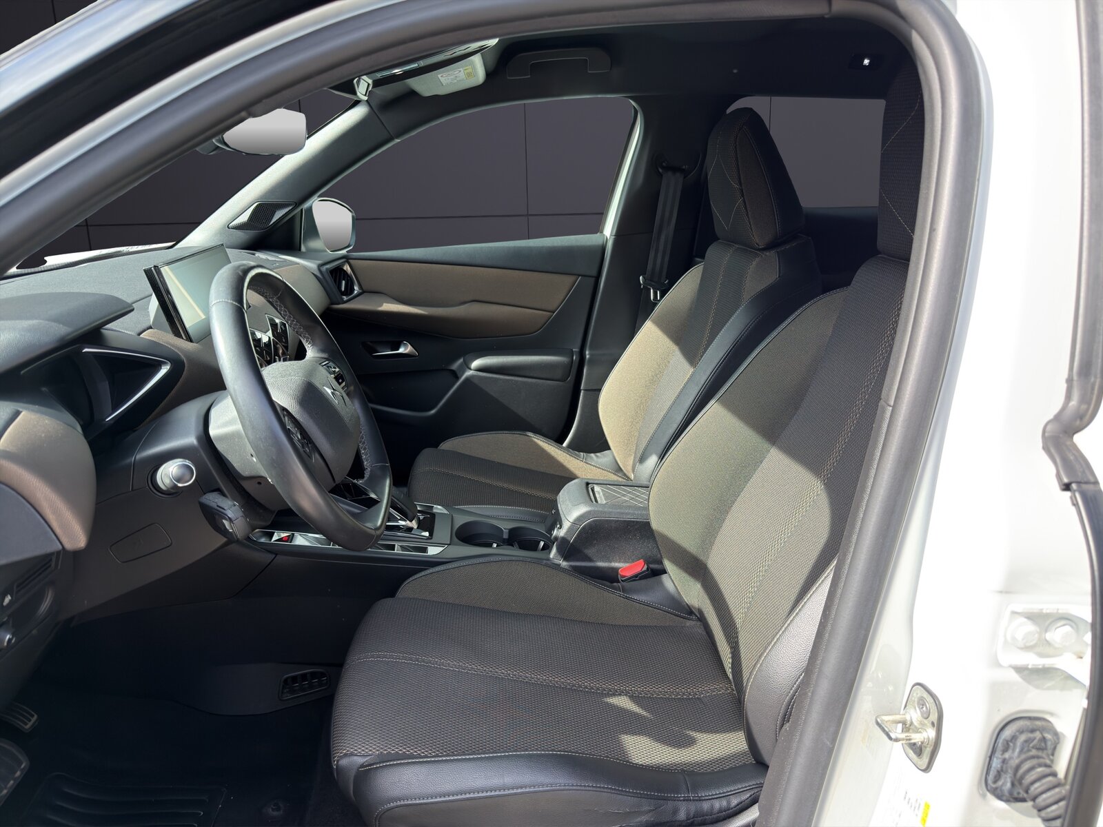 DS AUTOMOBILES DS3 E-Tense SO Chic, Electric, Second hand / Used, Automatic - 6