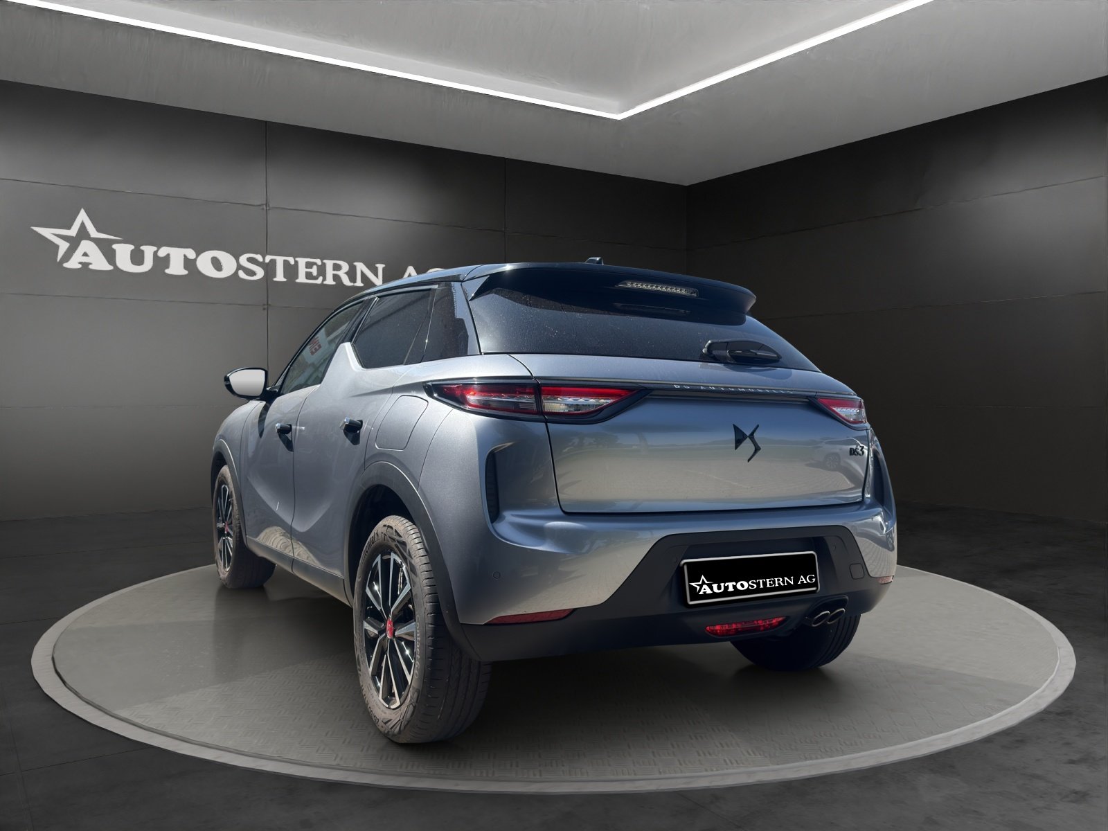 DS AUTOMOBILES DS 3 1.2 Performance Line EAT8, Benzin, Occasion / Gebraucht, Automatik - 7