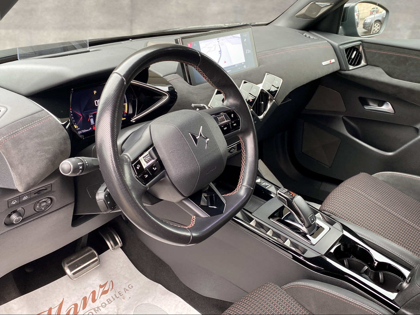 DS AUTOMOBILES DS 3 Crossback 1.2 156PS PureTech Performance Line EAT8, Benzin, Occasion / Gebraucht, Automatik - 7
