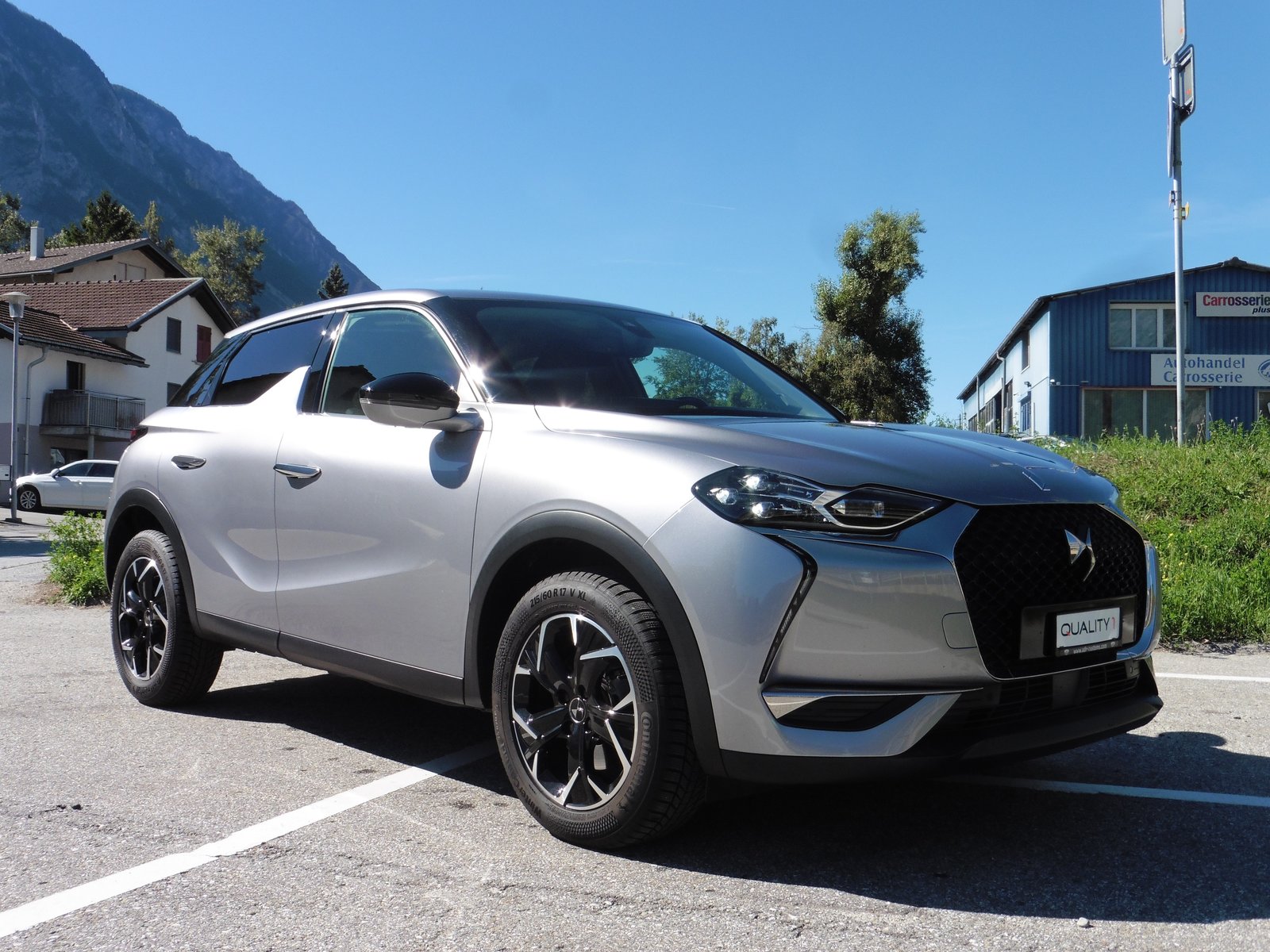 DS AUTOMOBILES DS 3 Crossback 1.2 PureTech SO Chic EAT8, Essence, Occasion / Utilisé, Automatique - 2