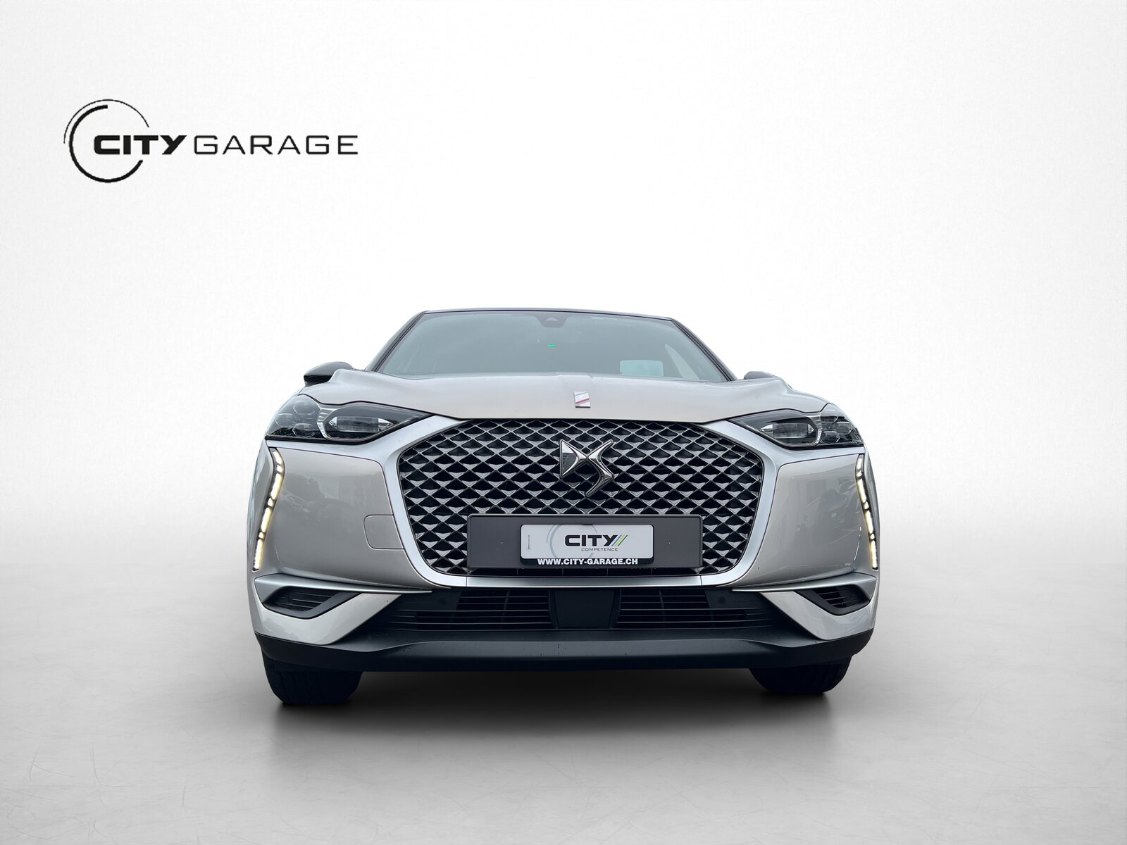 DS AUTOMOBILES DS3 Crossback E-Tense So Chic, Électrique, Occasion / Utilisé, Automatique - 6