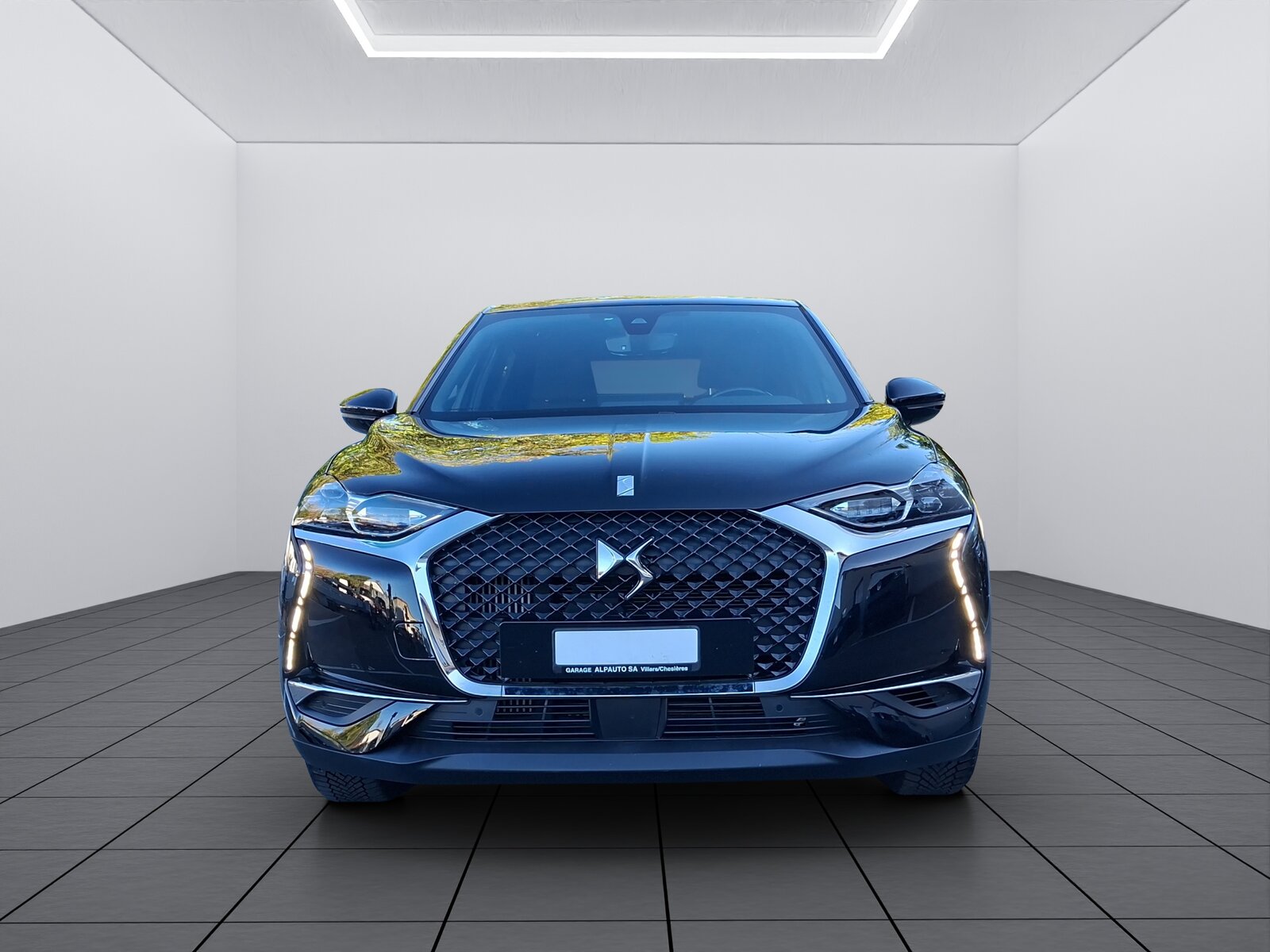 DS AUTOMOBILES DS 3 Crossback 1.2 PureTech SO Chic EAT8, Petrol, Second hand / Used, Automatic - 3