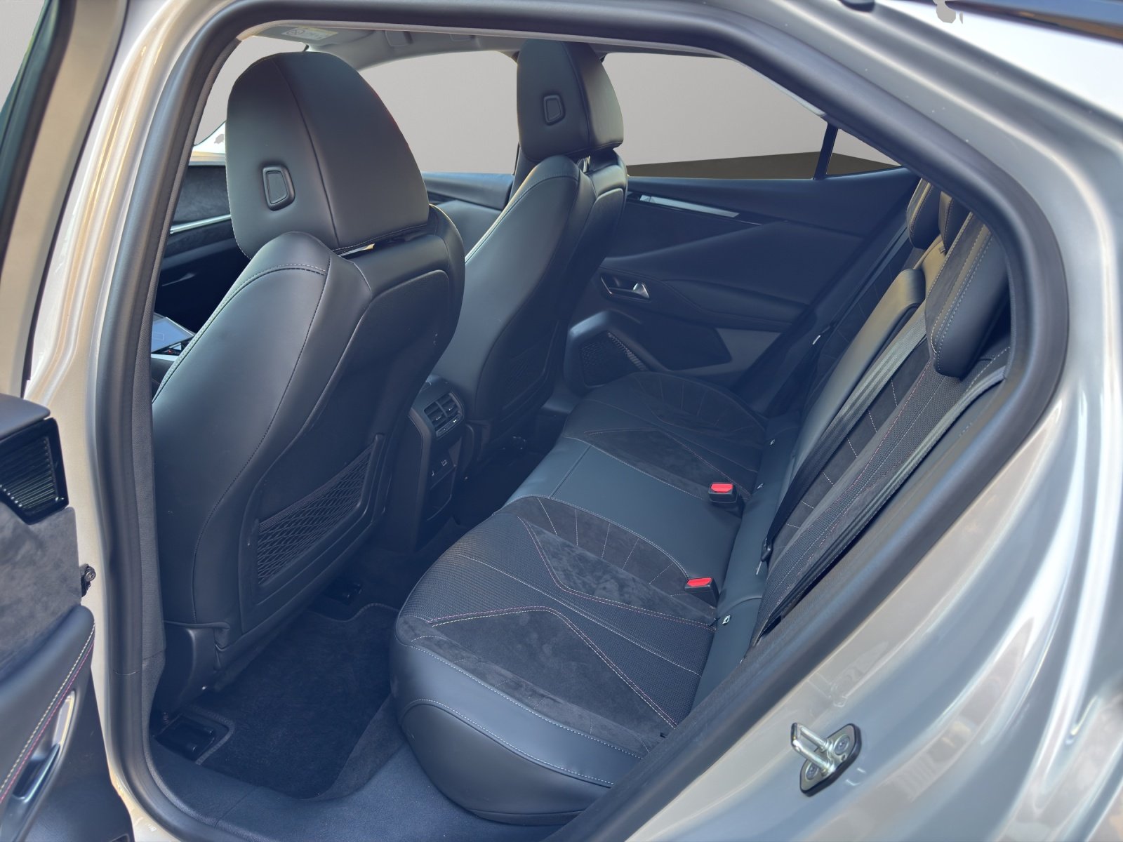 DS AUTOMOBILES DS4 1.6 E-Tense Performance Li, Voll-Hybrid Benzin/Elektro, Occasion / Gebraucht, Automat - 5