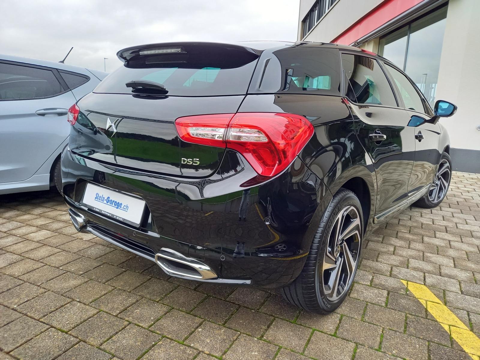 DS AUTOMOBILES DS5 2.0 BlueHDi 180 Sport Chic, Diesel, Occasion / Utilisé, Automatique - 2