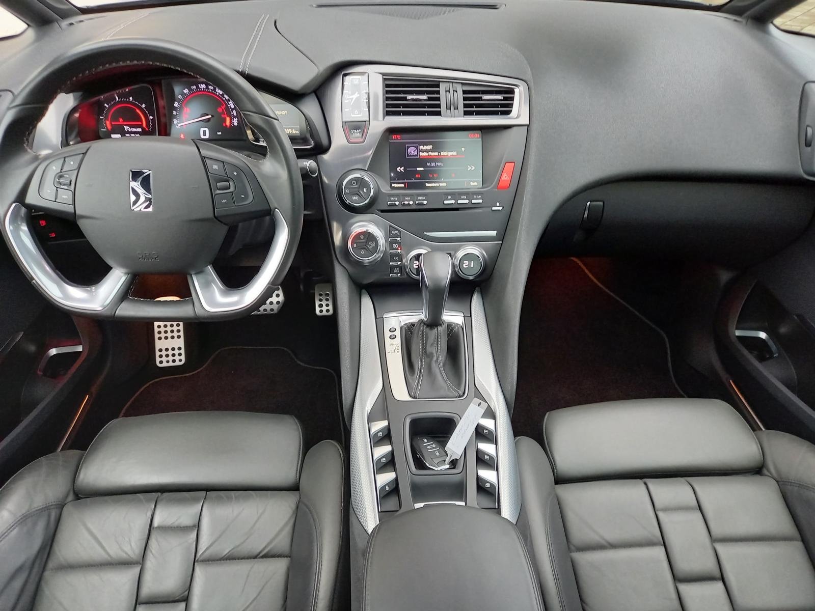 DS AUTOMOBILES DS5 2.0 BlueHDi 180 Sport Chic, Diesel, Occasion / Utilisé, Automatique - 5