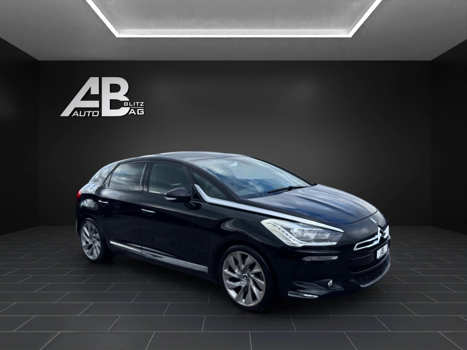 DS AUTOMOBILES DS5 1.6 Turbo Sport Chic, Benzin, Occasion / Gebraucht, Handschaltung - 6