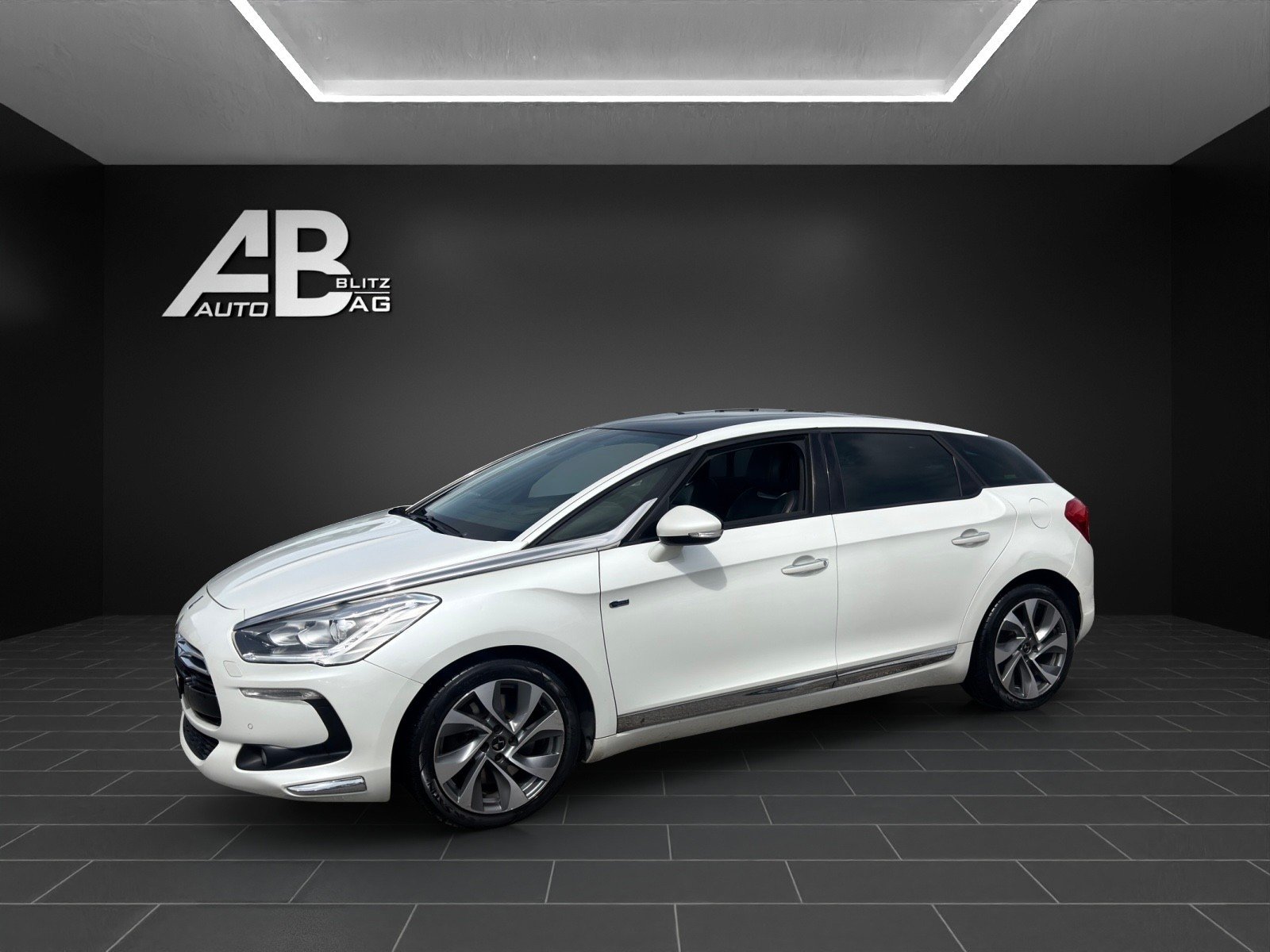 DS AUTOMOBILES DS5 HYbrid4 200 Sport Chic EGS6, Occasioni / Usate, Automatico - 2