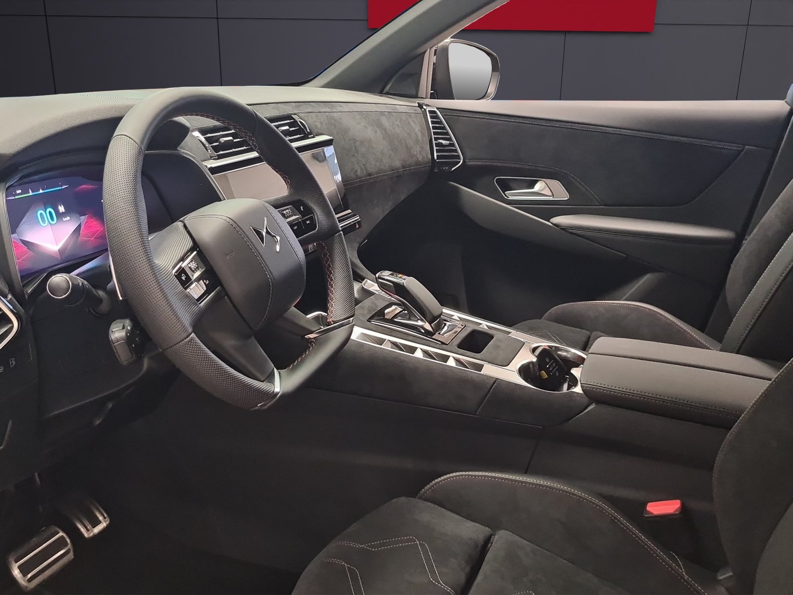 DS AUTOMOBILES DS7 E-Tense 4x4 Pallas, Hybride Rechargeable Essence/Électricité, Voiture nouvelle, Automatique - 4