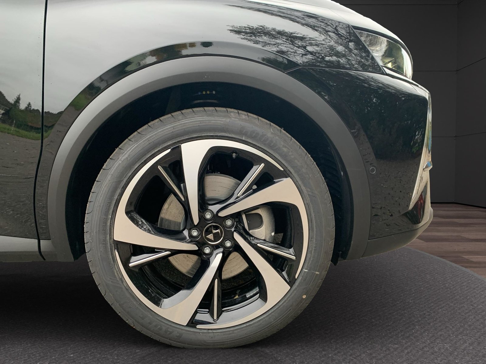 DS AUTOMOBILES 7 1.6 E-Tense Étoile 4x4, Plug-in-Hybrid Petrol/Electric, New car, Automatic - 5