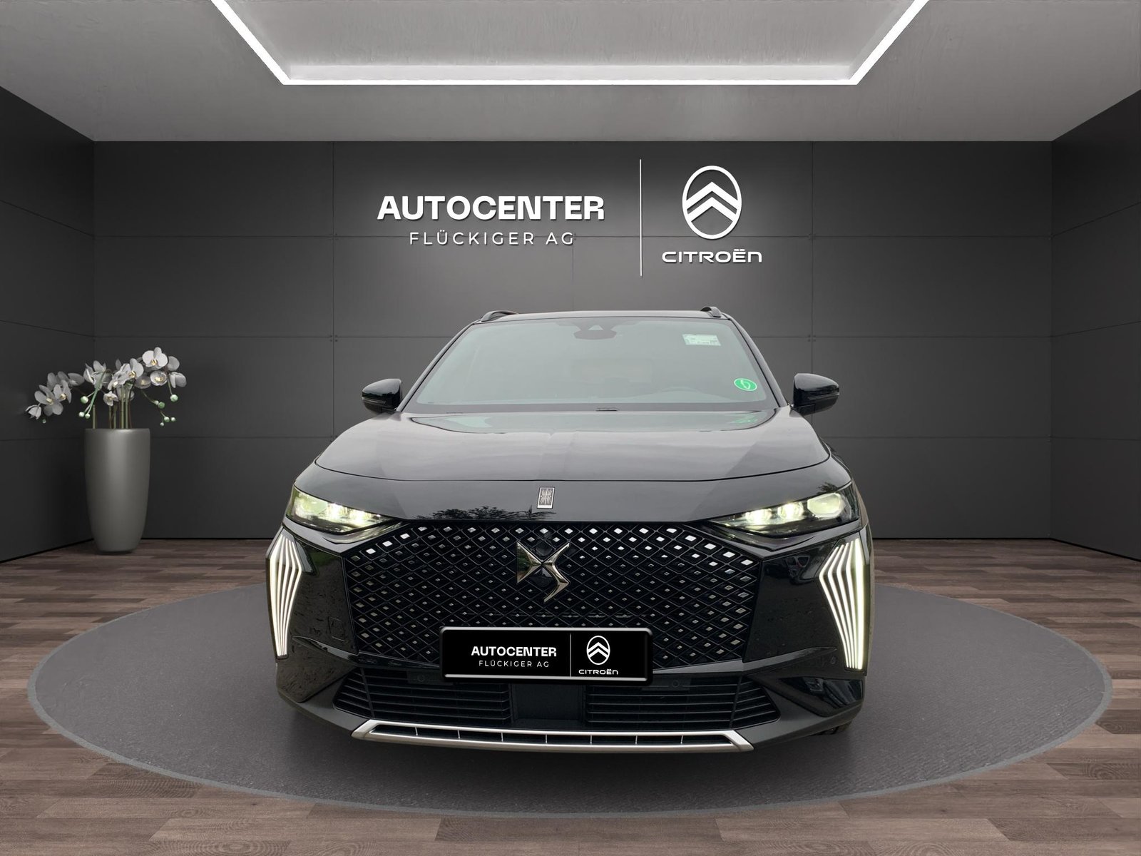 DS AUTOMOBILES 7 1.6 E-Tense Étoile 4x4, Plug-in-Hybrid Petrol/Electric, New car, Automatic - 7