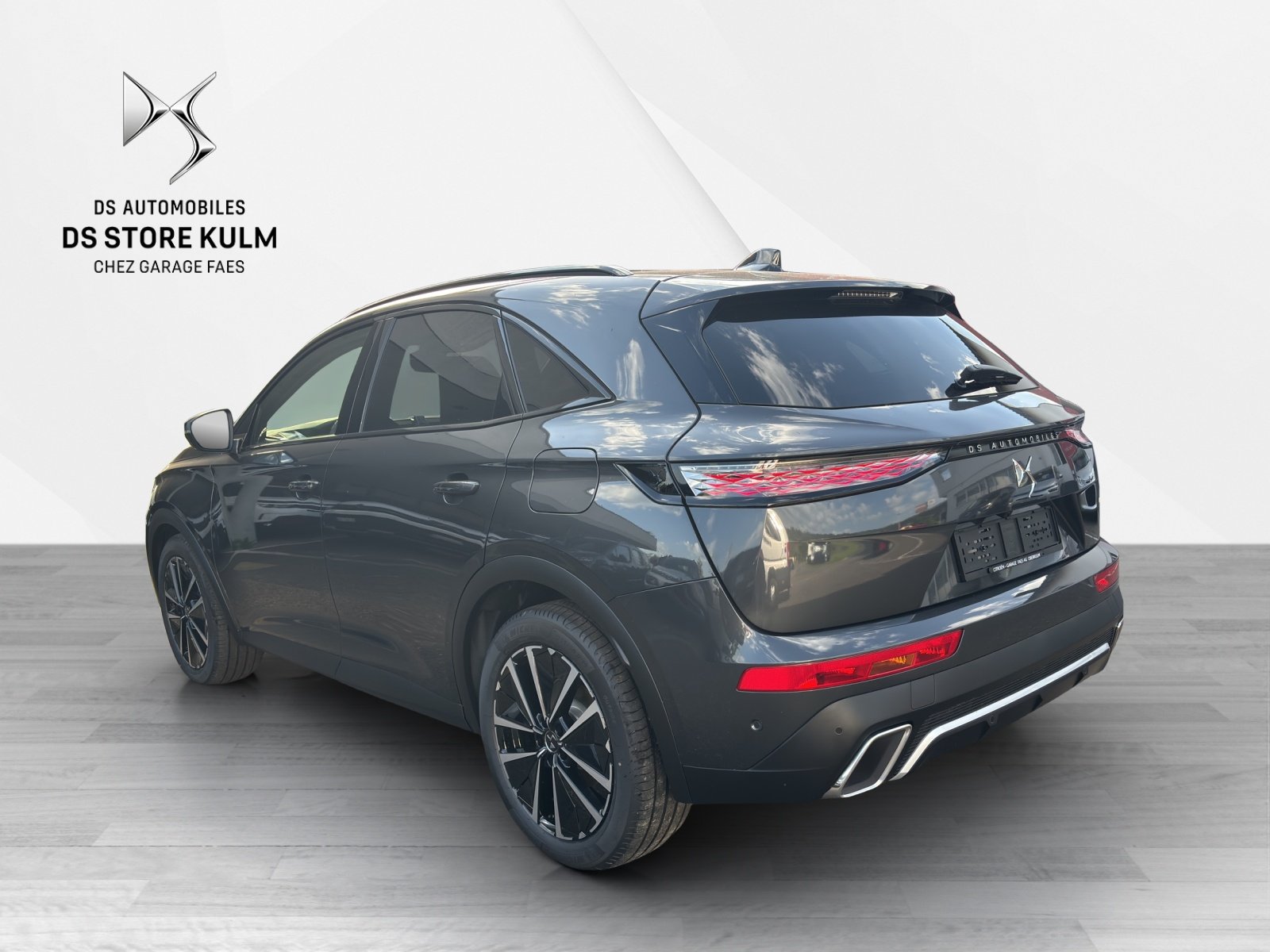 DS AUTOMOBILES DS7 1.6 E-Tense Étoile 4x4, Plug-in-Hybrid Benzin/Elektro, Neuwagen, Automatik - 4