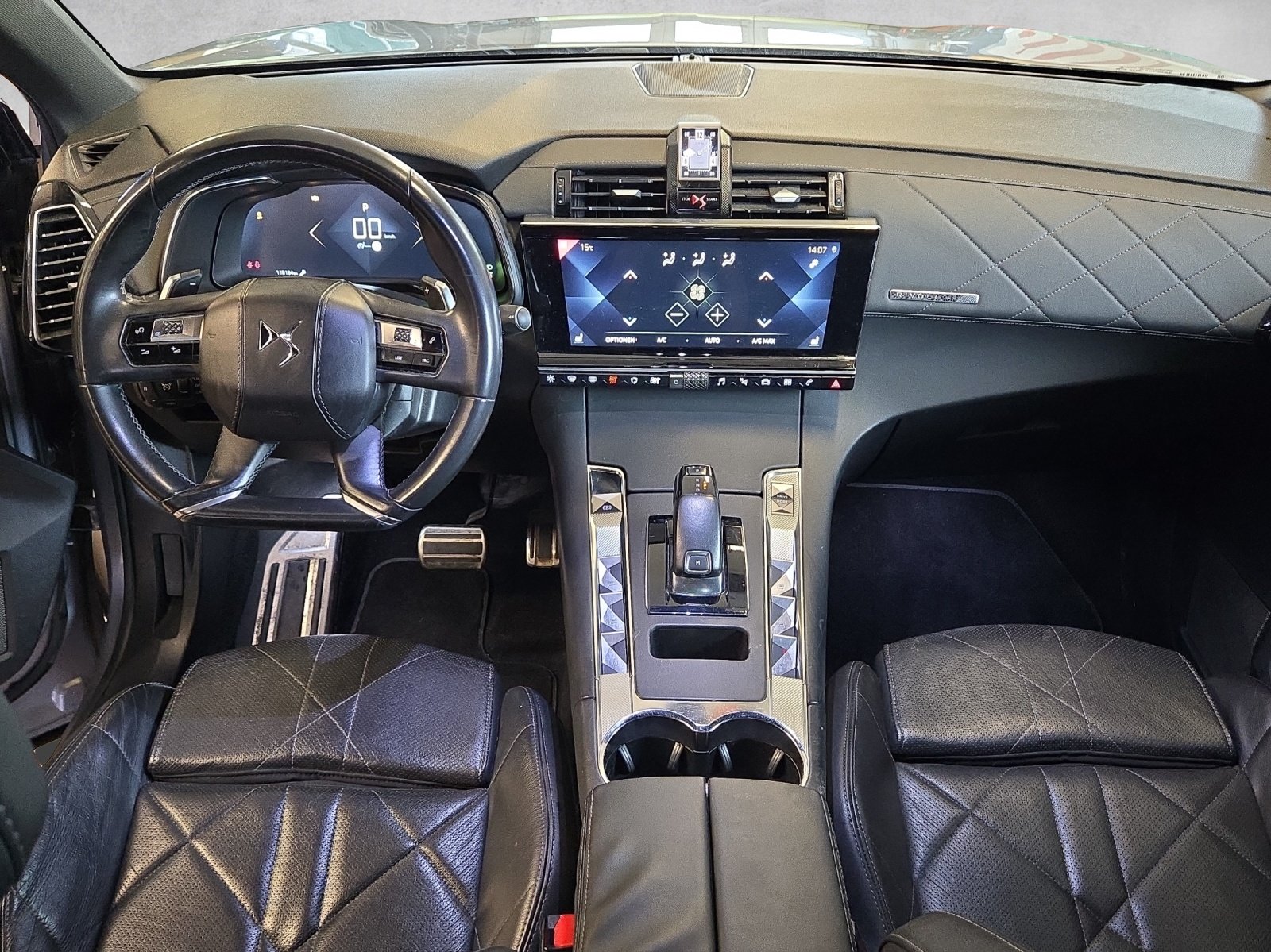 DS AUTOMOBILES DS7 Crossback 2.0 BlueHDi 180, Diesel, Second hand / Used, Automatic - 4