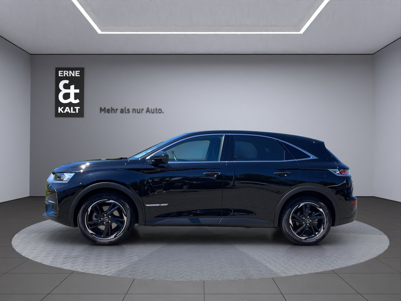 DS AUTOMOBILES DS7 Crossback 1.6 E-Tense Performance line, Plug-in-Hybrid Petrol/Electric, Second hand / Used, Automatic - 2