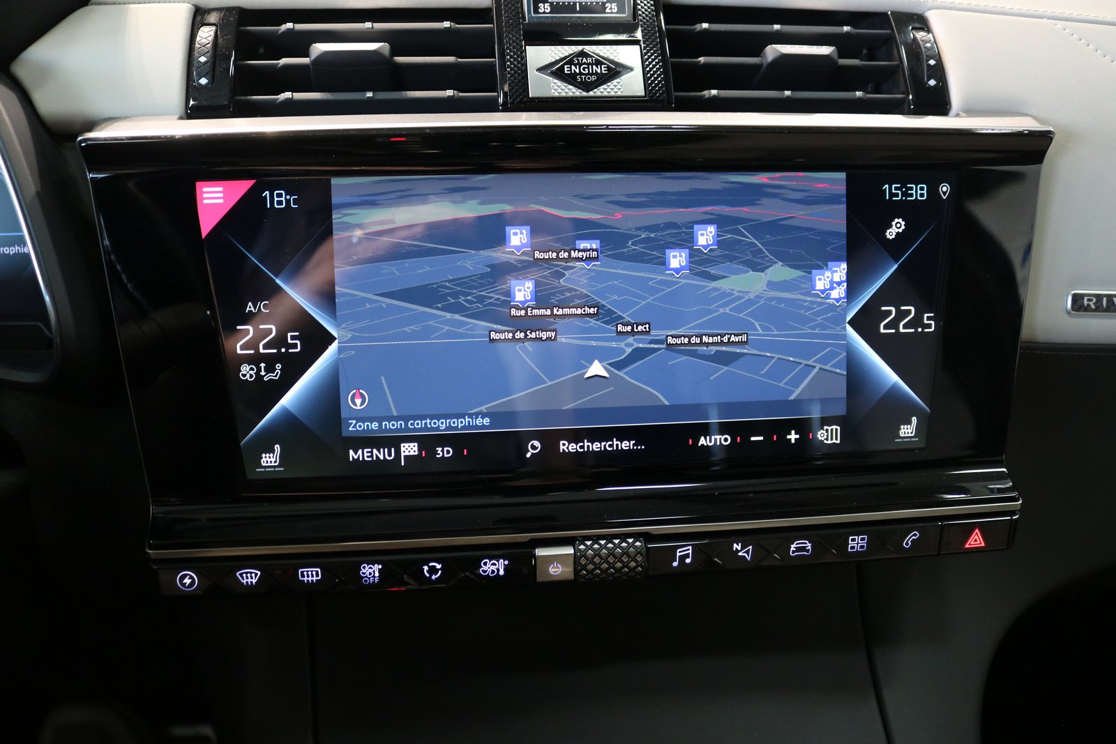 DS AUTOMOBILES DS 7 Crossback E-Tense 300 4x4 RIVOLI, Hybride Rechargeable Essence/Électricité, Occasion / Utilisé, Automatique - 5