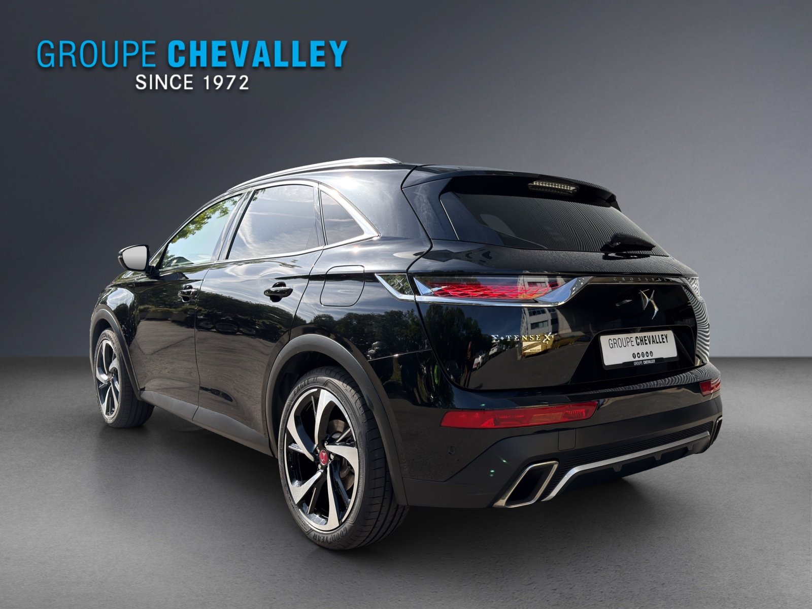 DS AUTOMOBILES DS 7 Crossback 1.6 PureTech Rivoli EAT8, Benzin, Occasion / Gebraucht, Automatik - 4
