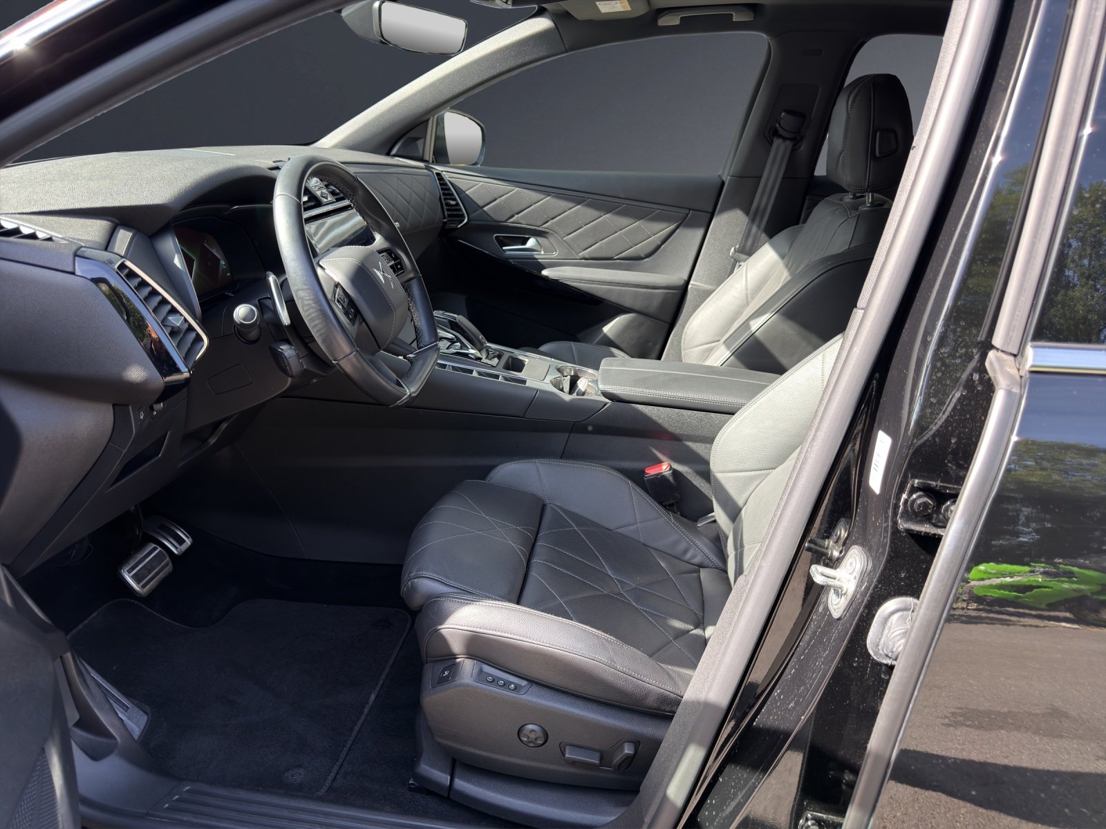 DS AUTOMOBILES DS 7 Crossback 1.6 PureTech Rivoli EAT8, Benzin, Occasion / Gebraucht, Automatik - 6
