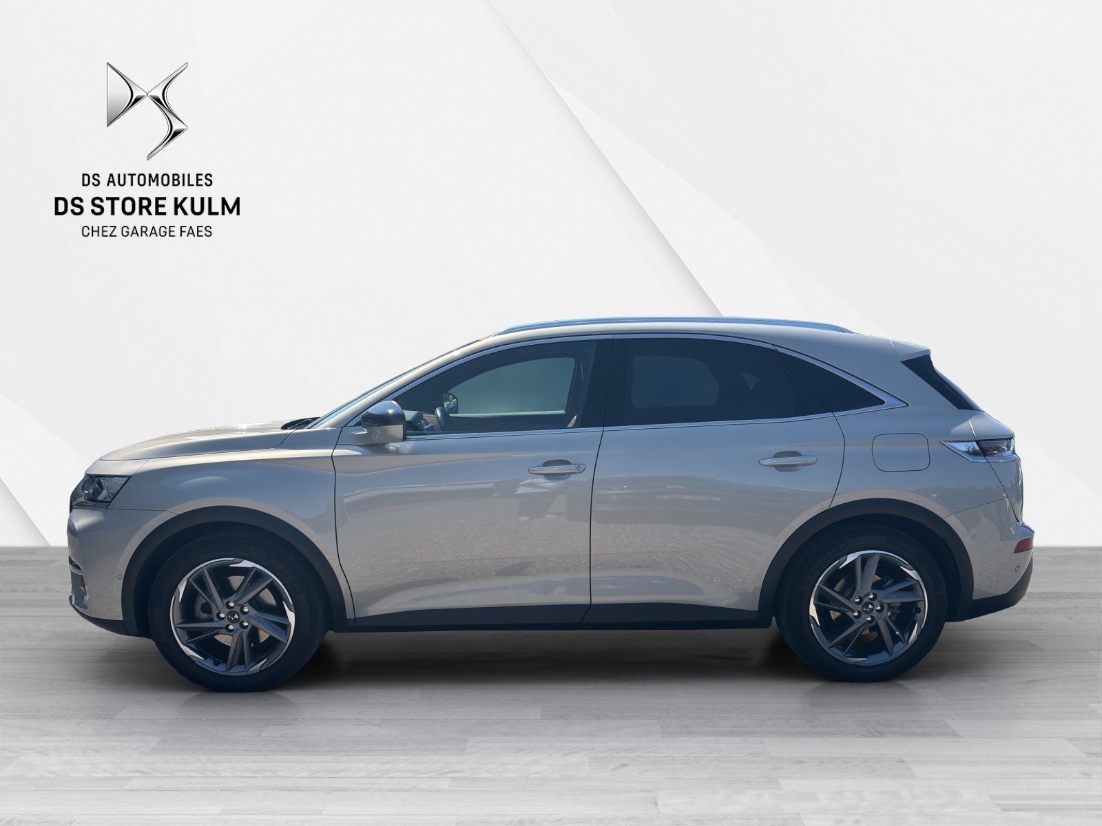 DS AUTOMOBILES DS7 Crossback 1.6 E-Tense Rivo, Plug-in-Hybrid Benzina/Elettrica, Occasioni / Usate, Automatico - 3