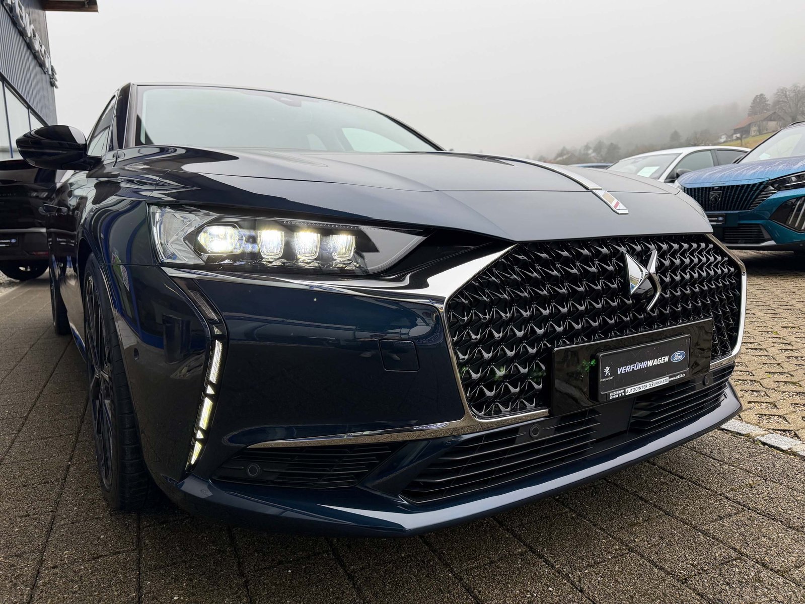 DS AUTOMOBILES DS9 1.6 E-Tense Opera 4x4 360PS, Plug-in-Hybrid Benzin/Elektro, Vorführwagen, Automatik - 3