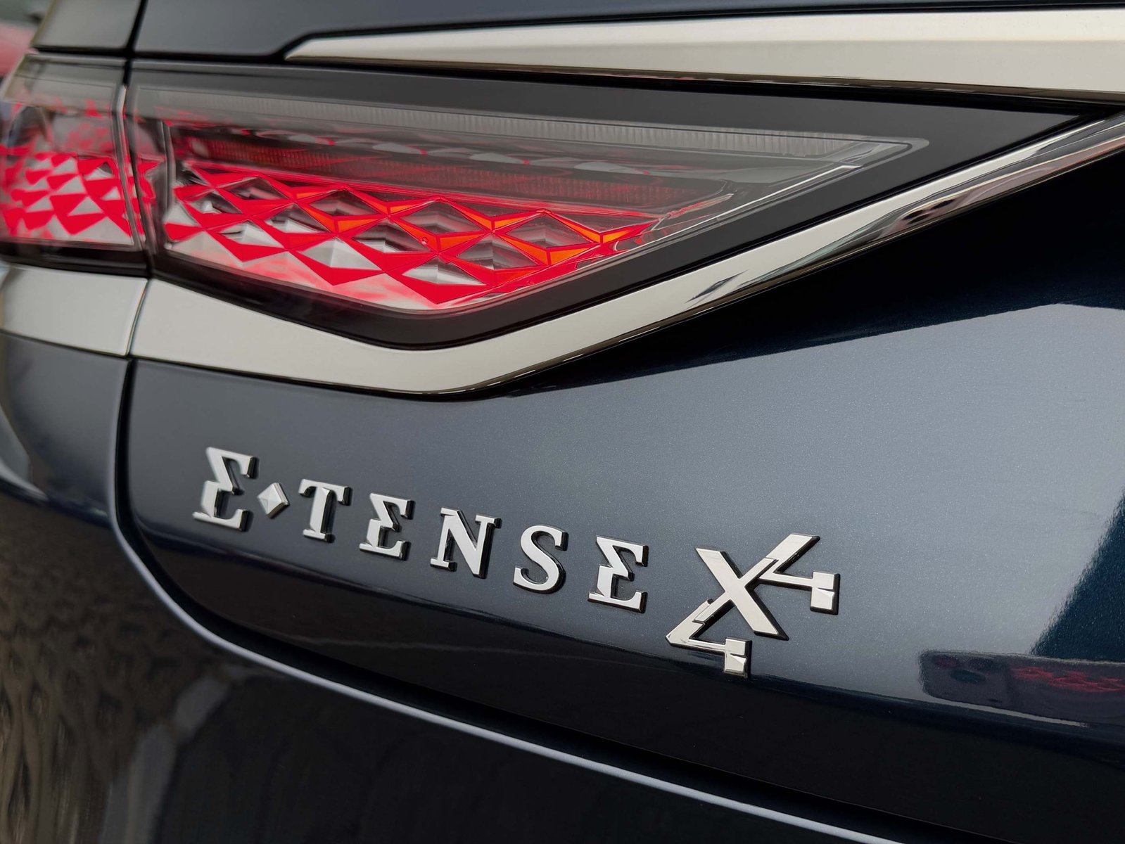 DS AUTOMOBILES DS9 1.6 E-Tense Opera 4x4 360PS, Plug-in-Hybrid Benzin/Elektro, Vorführwagen, Automatik - 7
