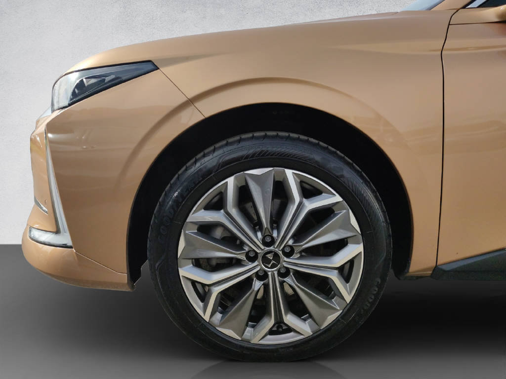 DS AUTOMOBILES DS4 1.6 E-Tense Trocadero, Plug-in-Hybrid Benzin/Elektro, Occasion / Gebraucht, Automatik - 7