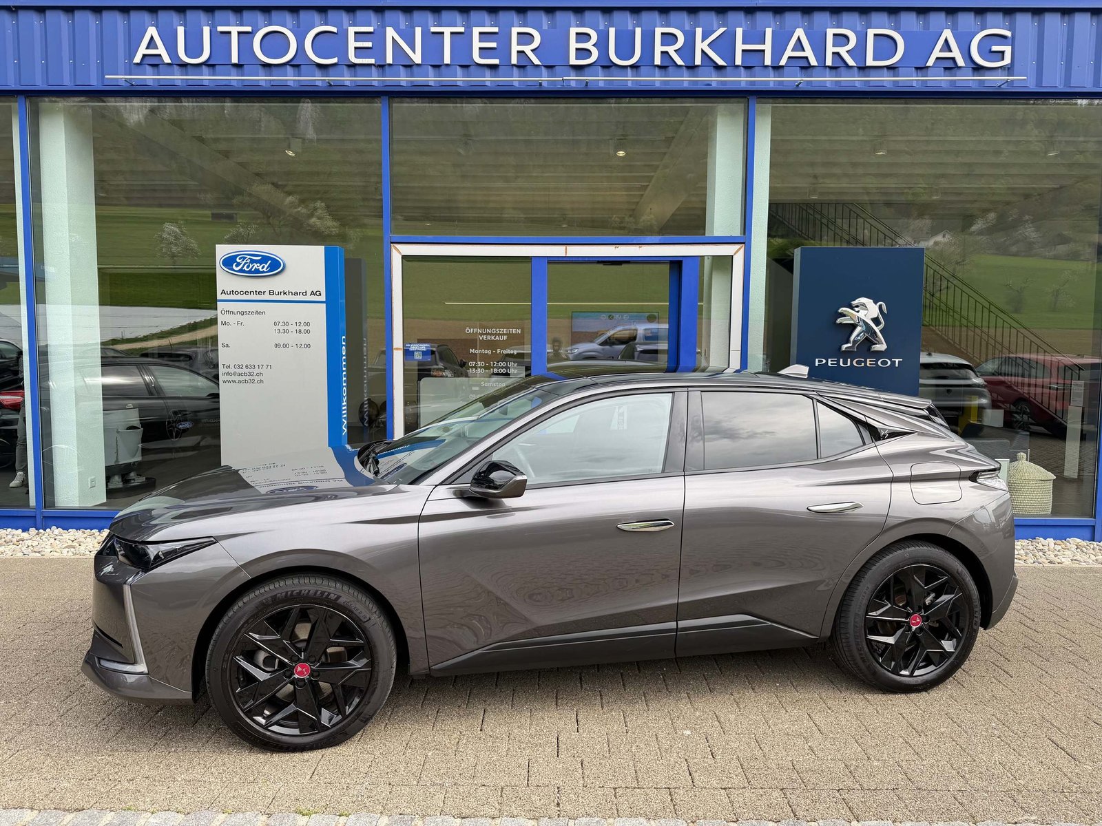 DS AUTOMOBILES DS4 1.6 E-Tense Performance Line, Schiebedach